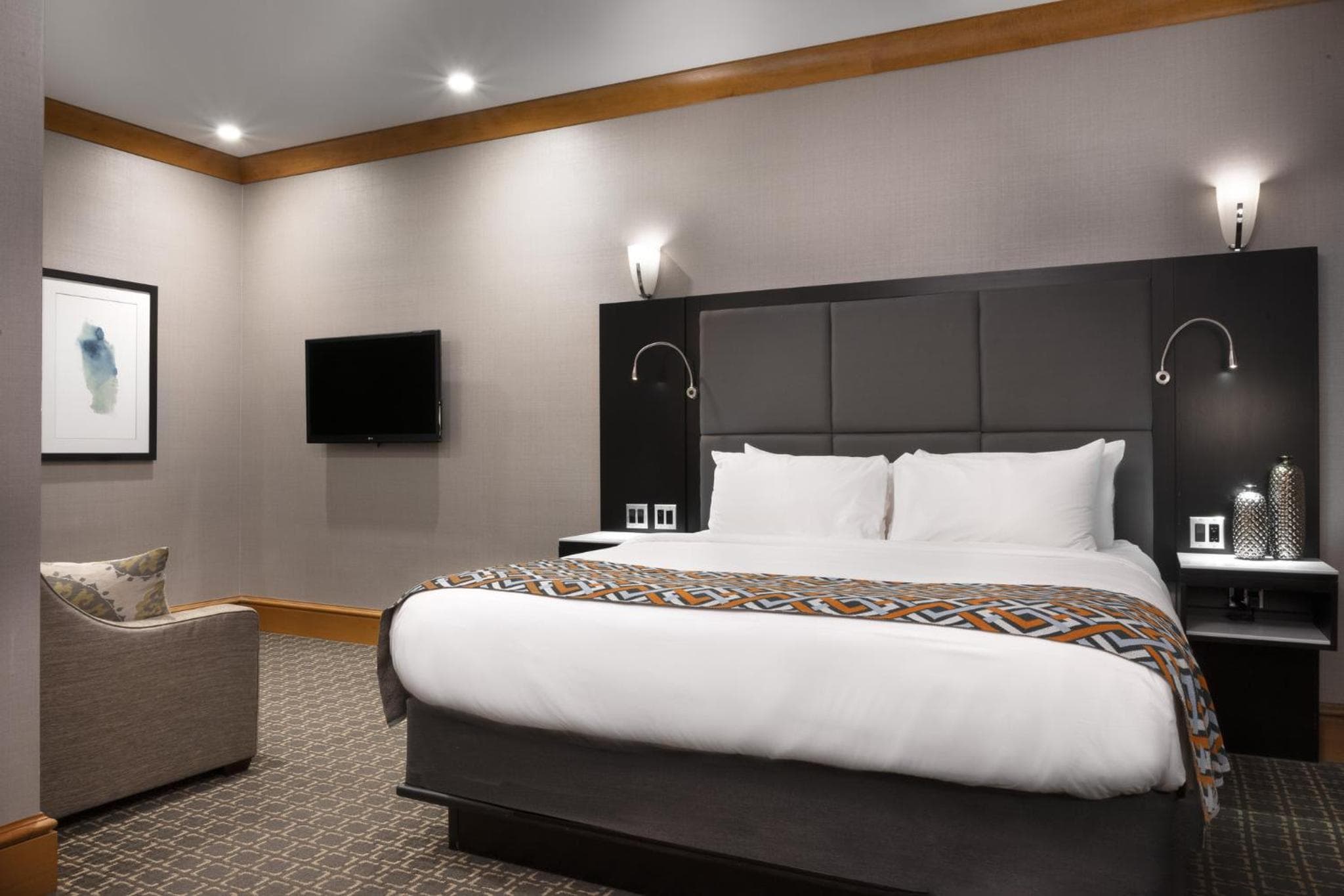 voco The Tiger Hotel, Columbia, MO by IHG