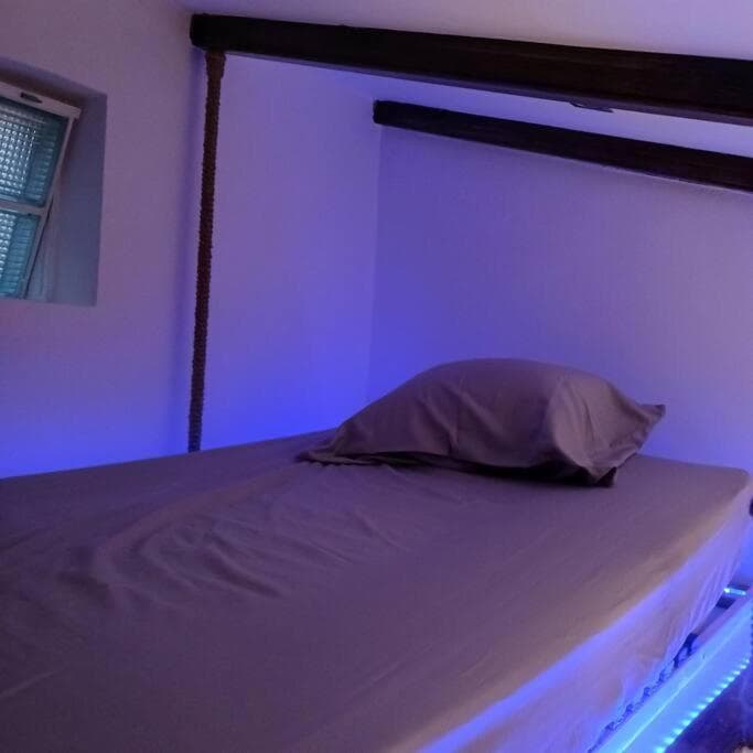 Boutique Eptalofos 15min from airport and sea