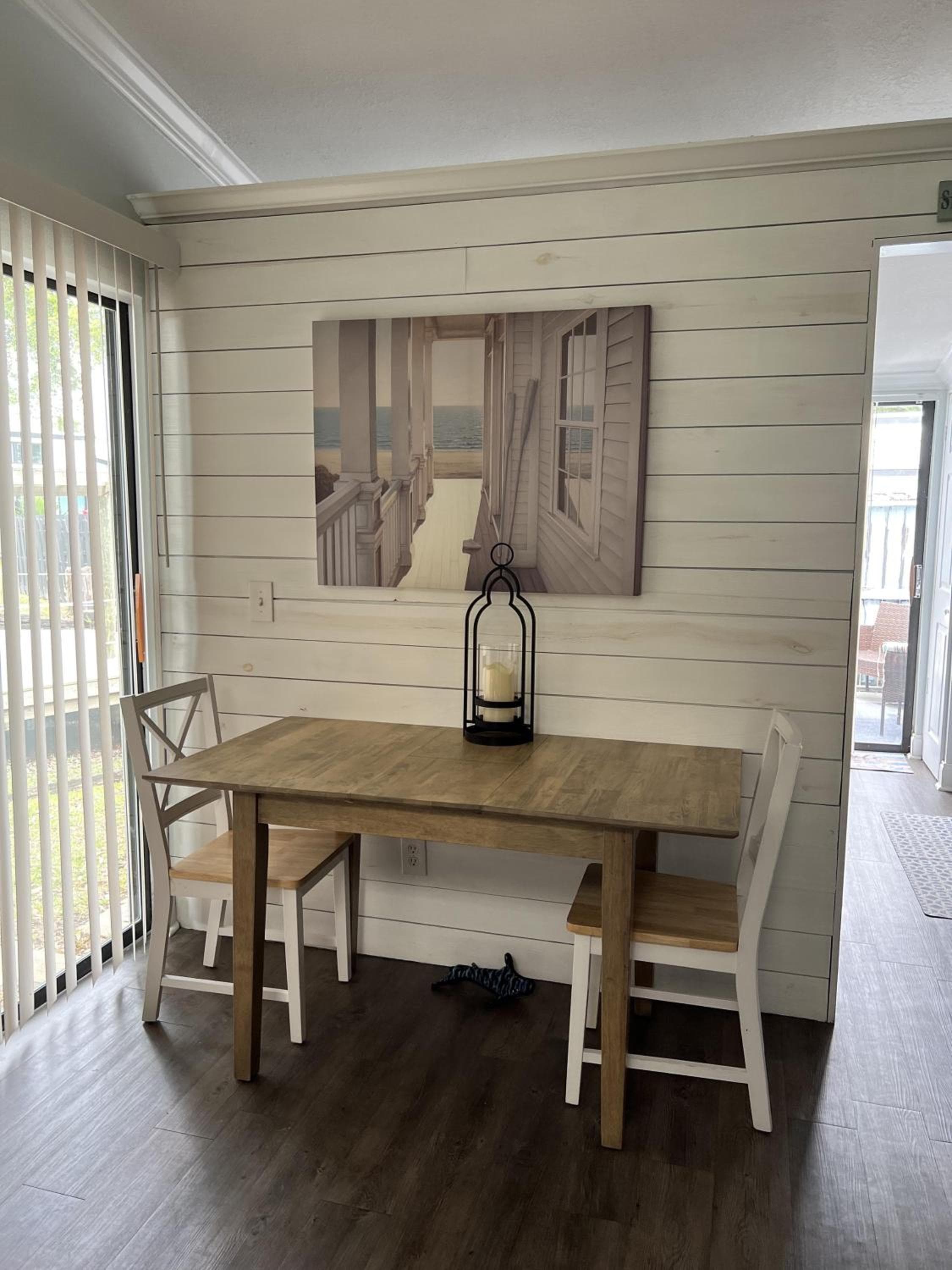 Dolphin Cove Cottage -22 & Pet Friendly!