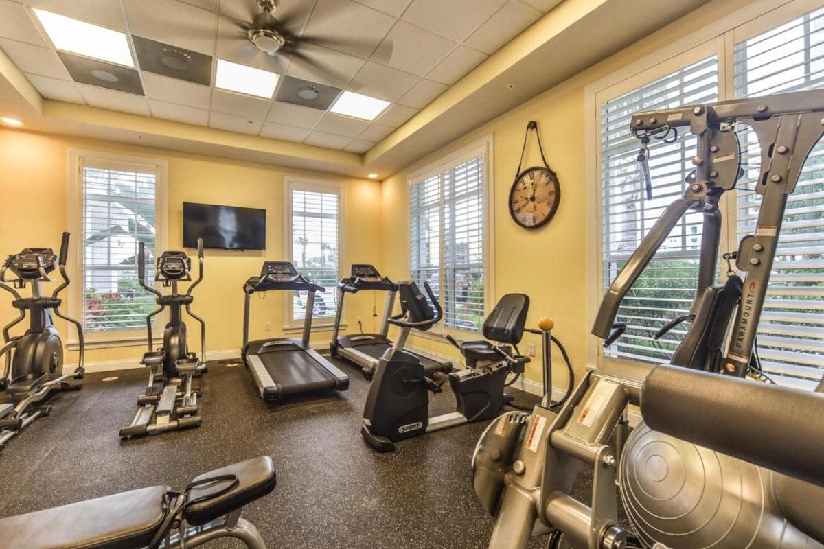Riverwalk Penthouse With Riverviews