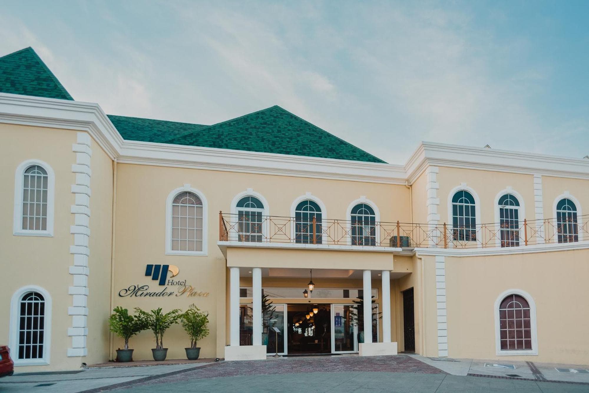 Hotel Mirador Plaza