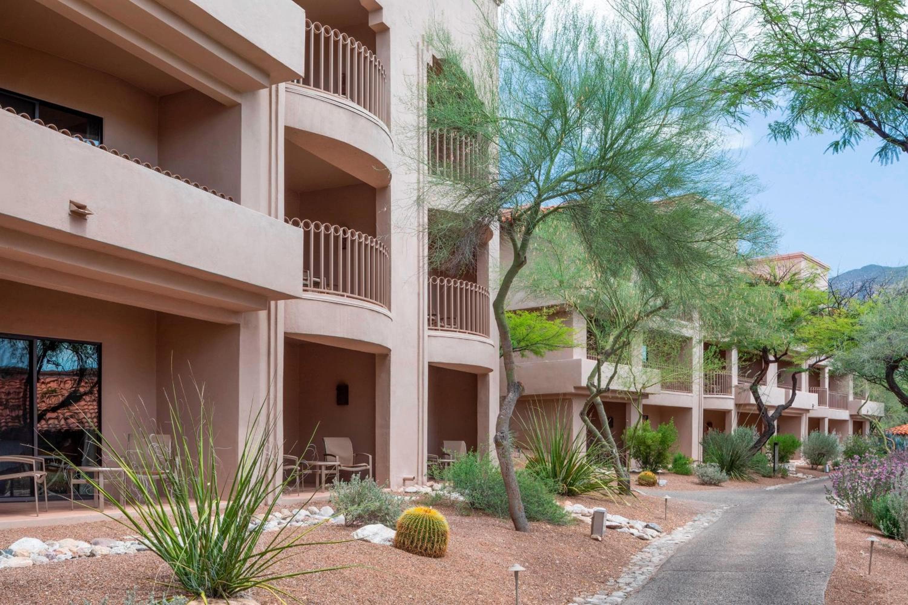 The Westin La Paloma Resort & Spa
