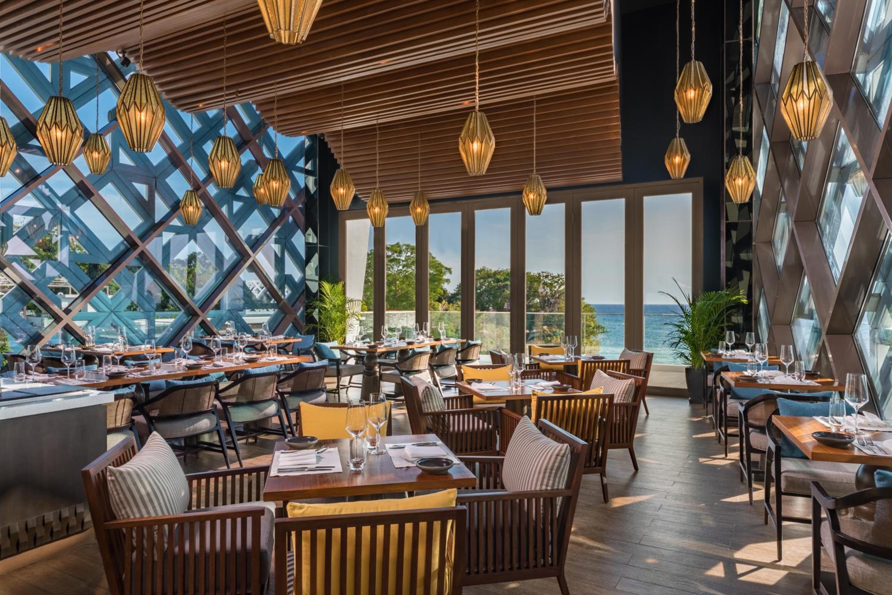 Crimson Resort and Spa Boracay