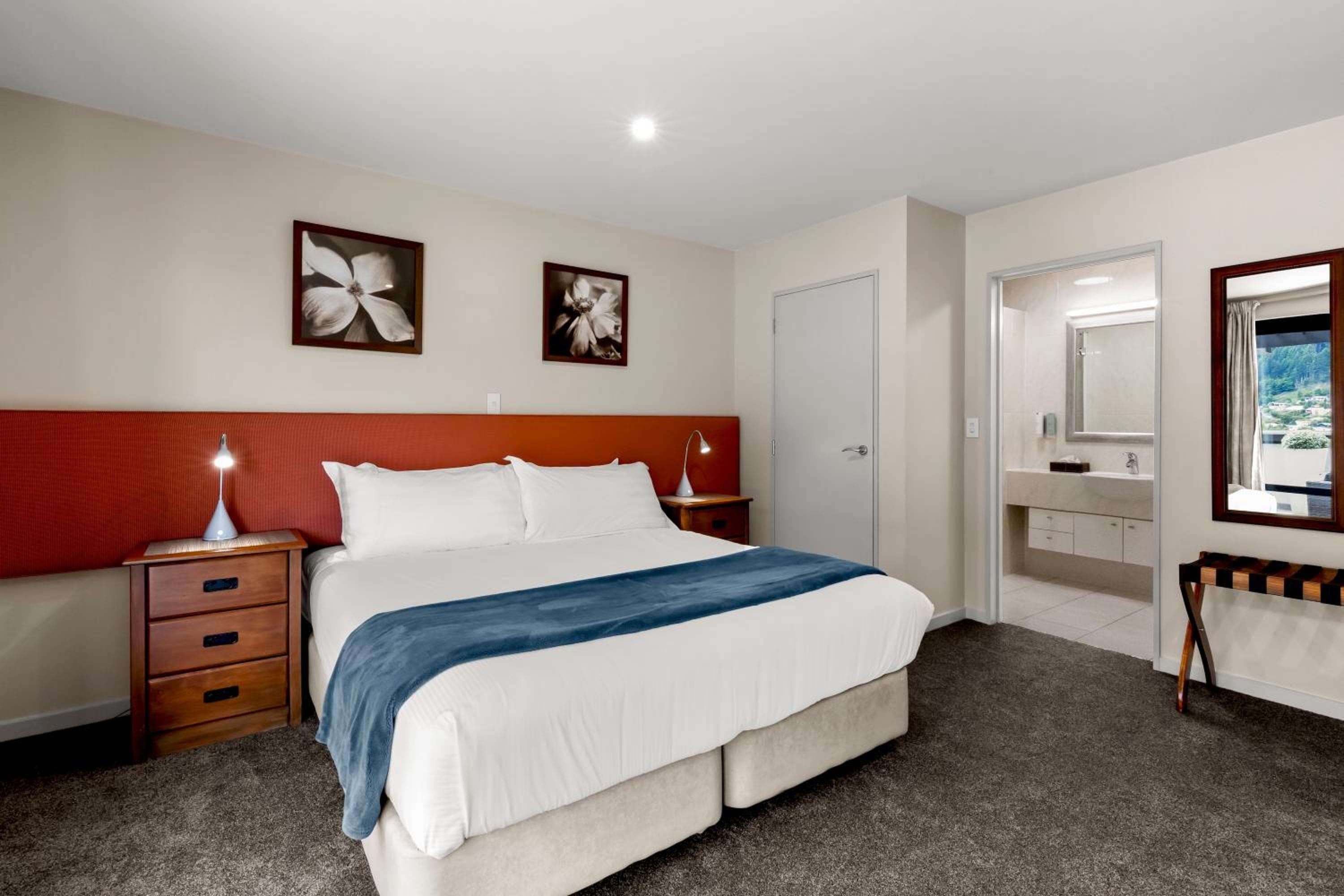 The Glebe Apartments
