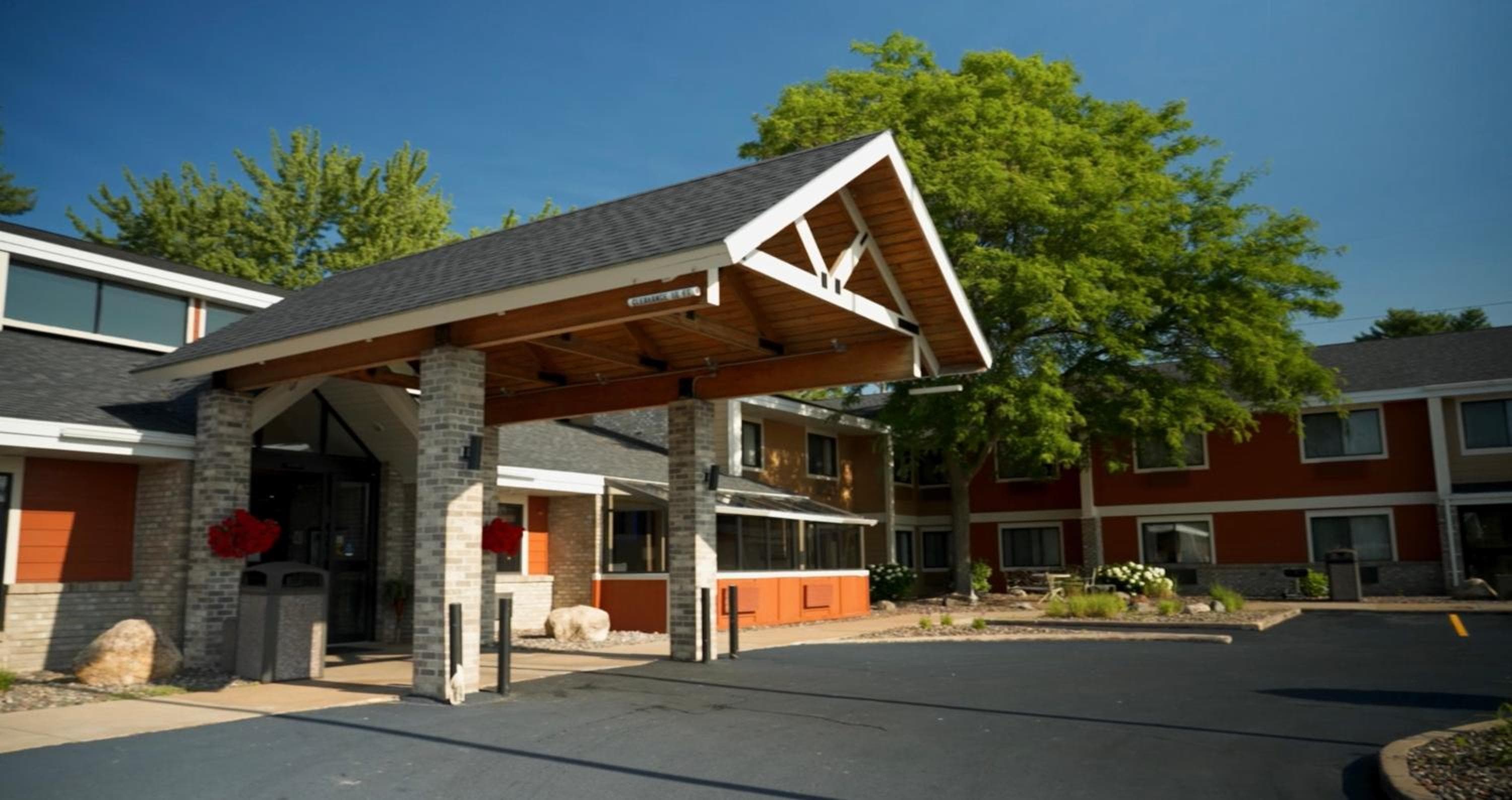 AmericInn by Wyndham Chippewa Falls