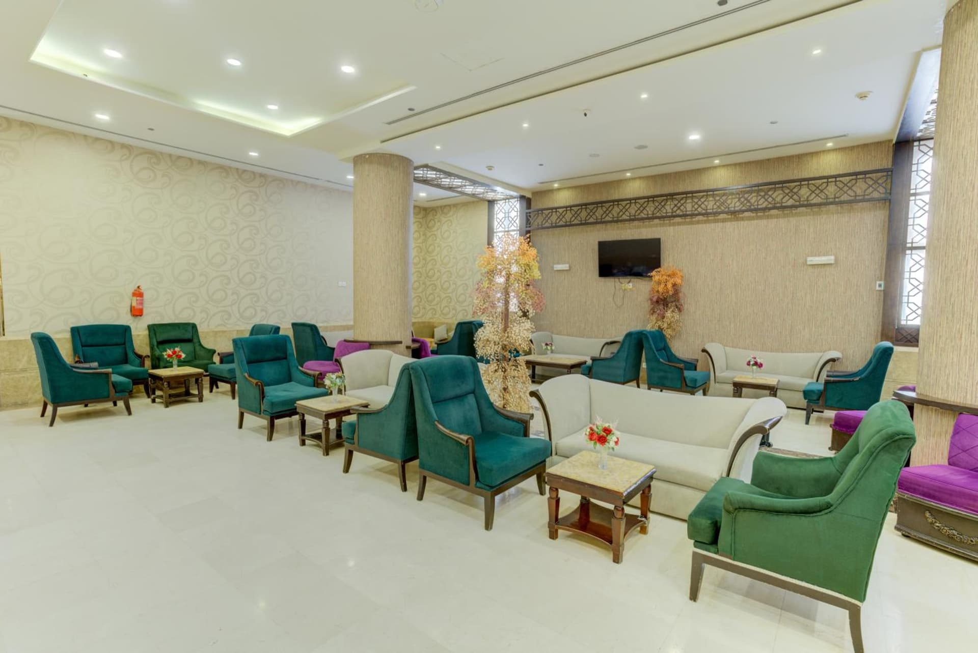 Hayah Plaza Hotel