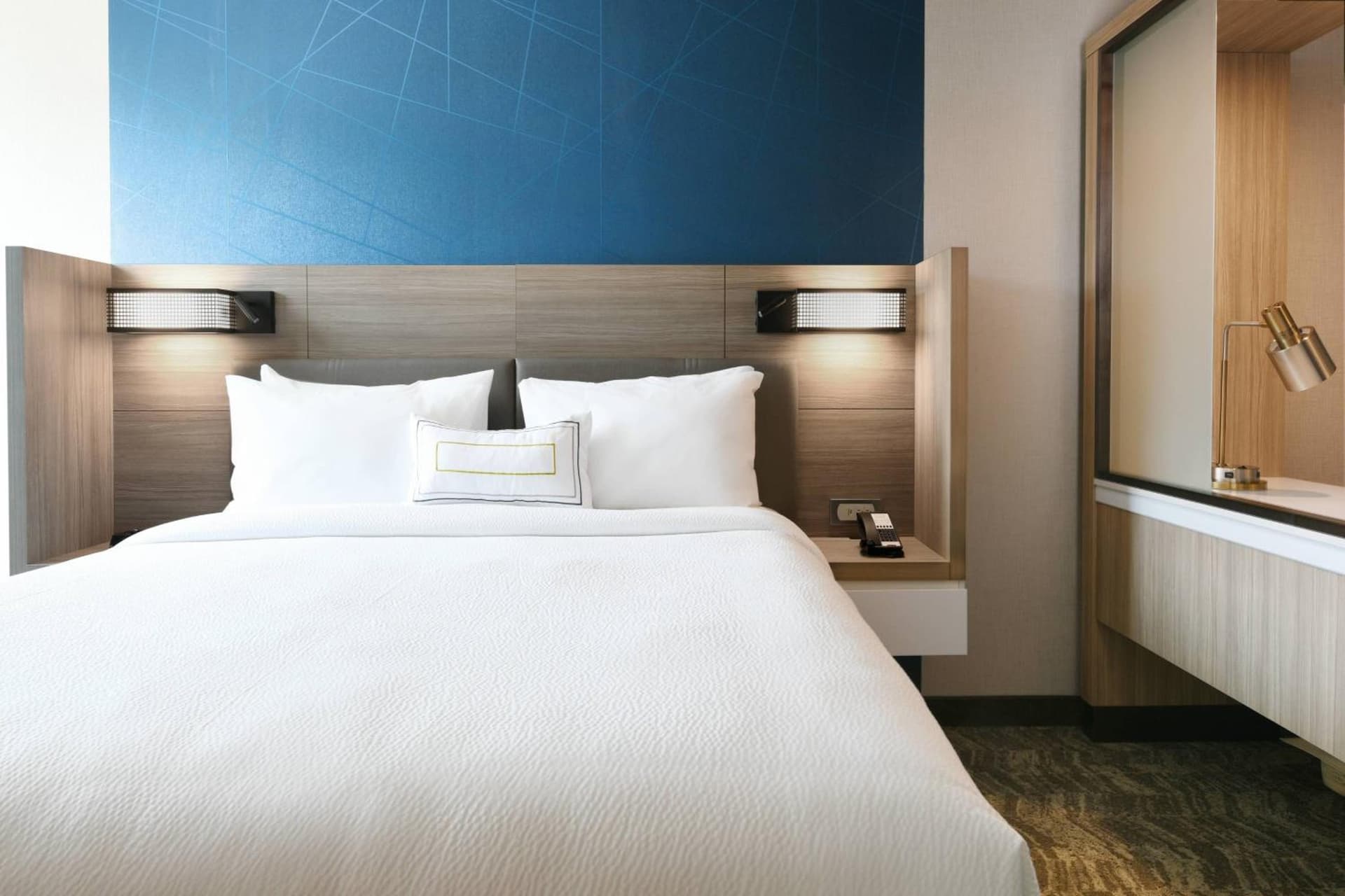SpringHill Suites Dallas DFW Airport South/CentrePort