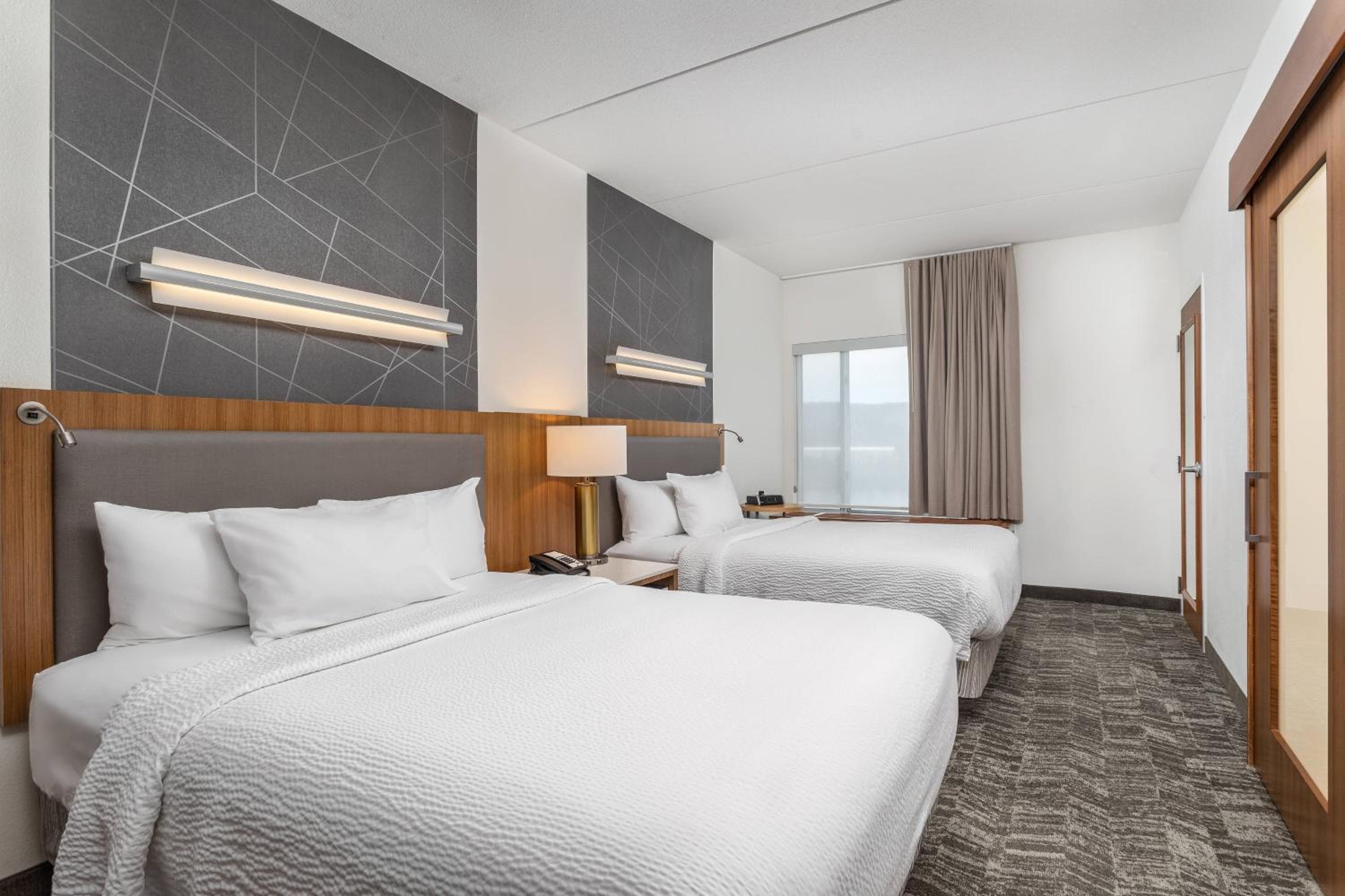 SpringHill Suites by Marriott Downtown Chattanooga/Cameron Harbor