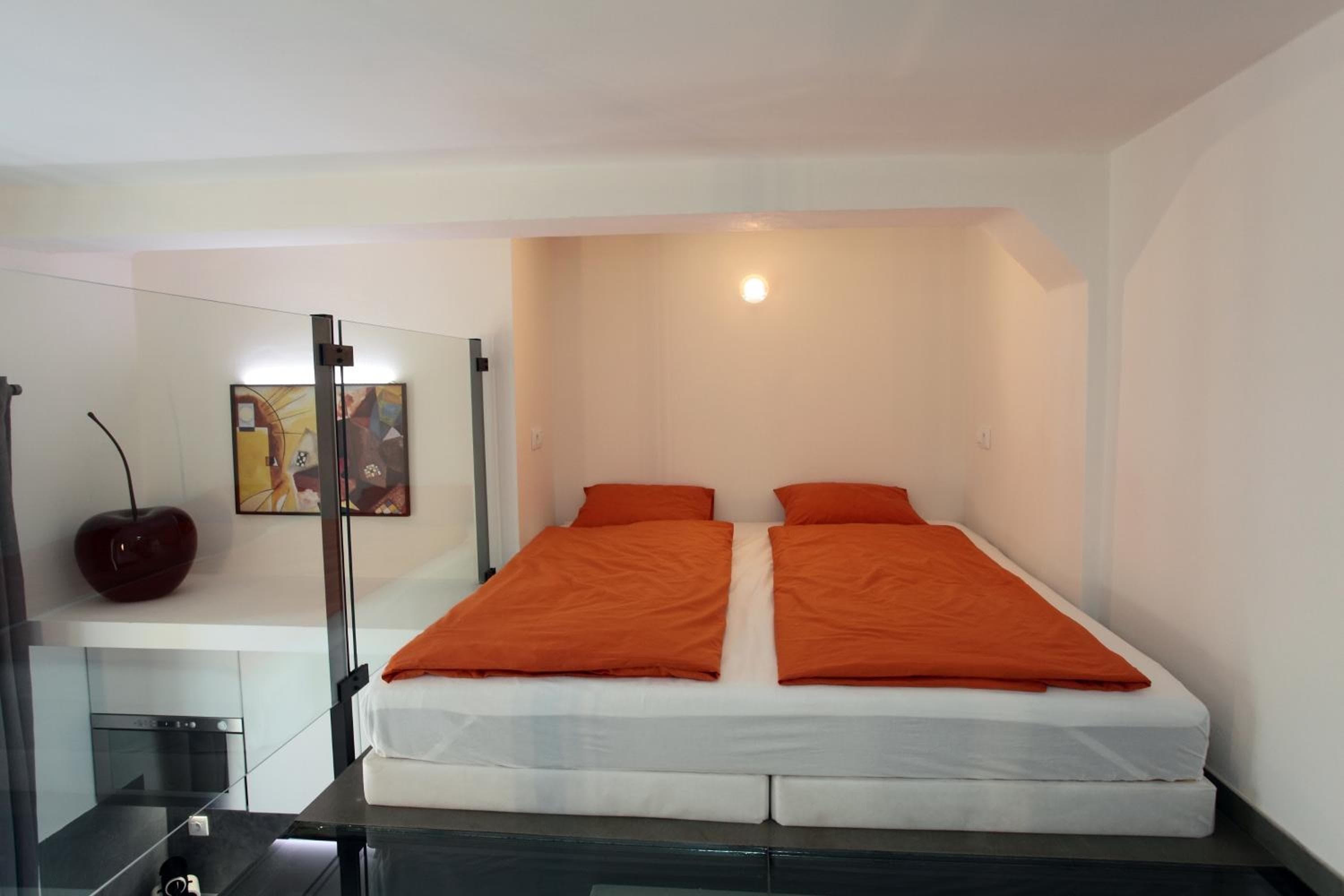 Apartment House - The Modern Flat