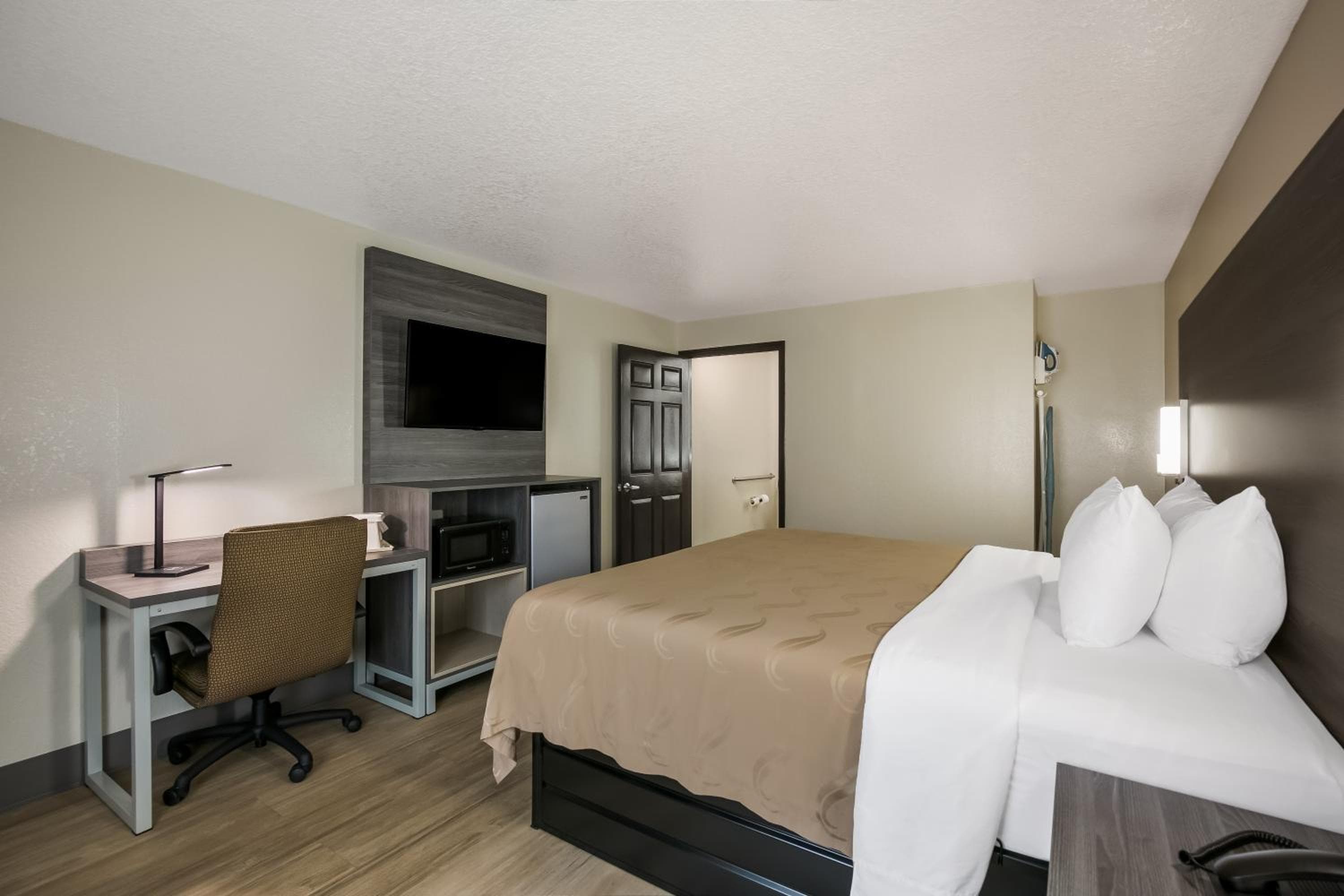 Quality Inn Commerce at I-85