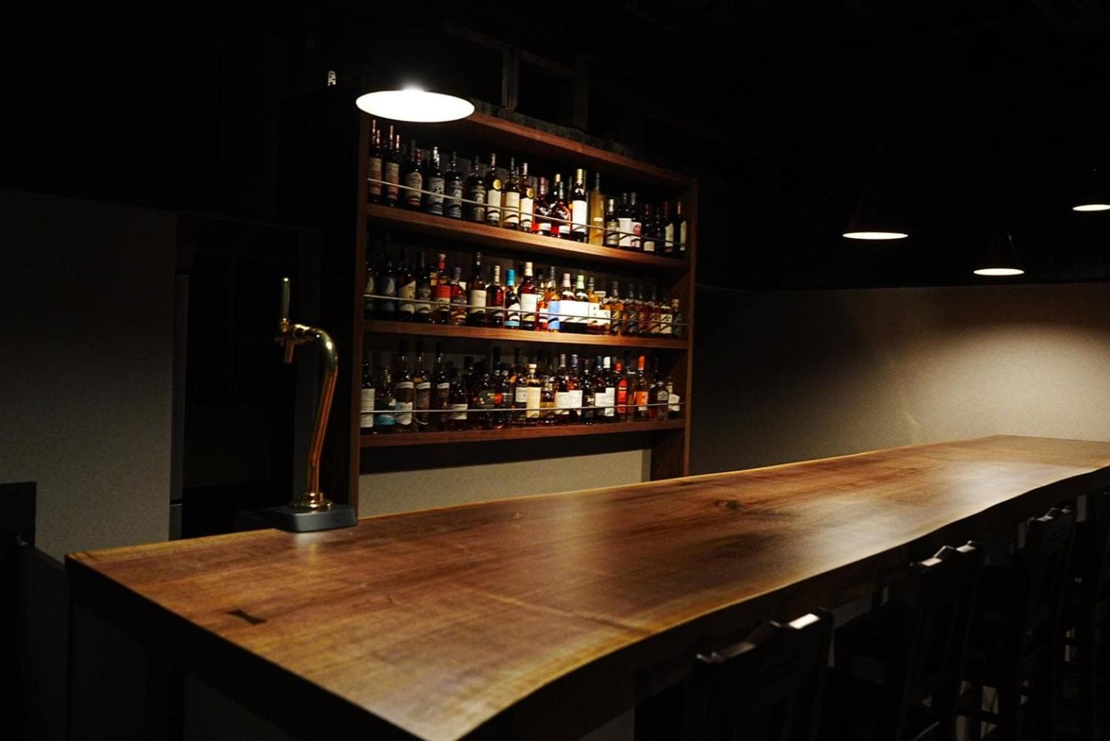 root hakone Bar & Guesthouse