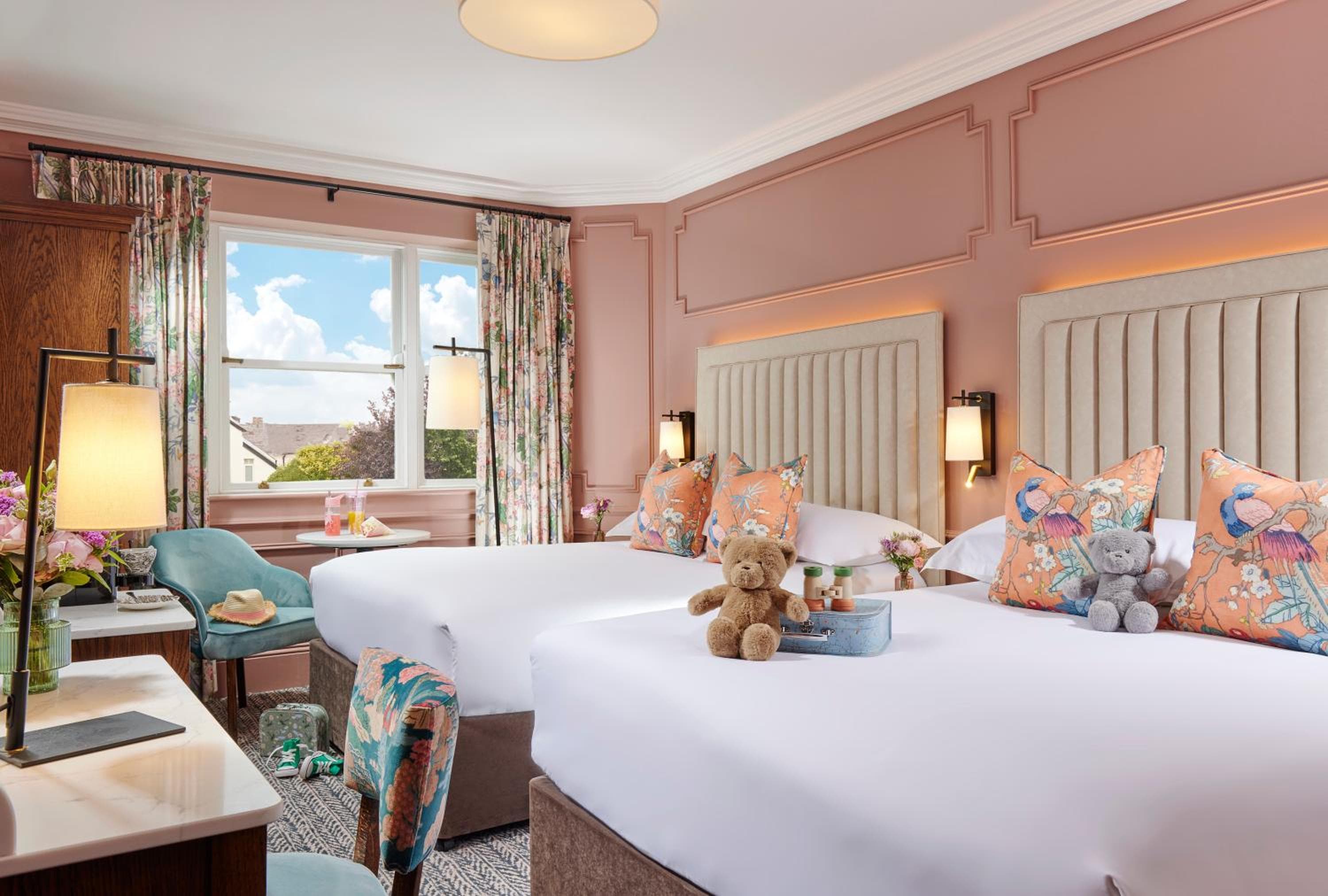 Waterloo Town House & Suites