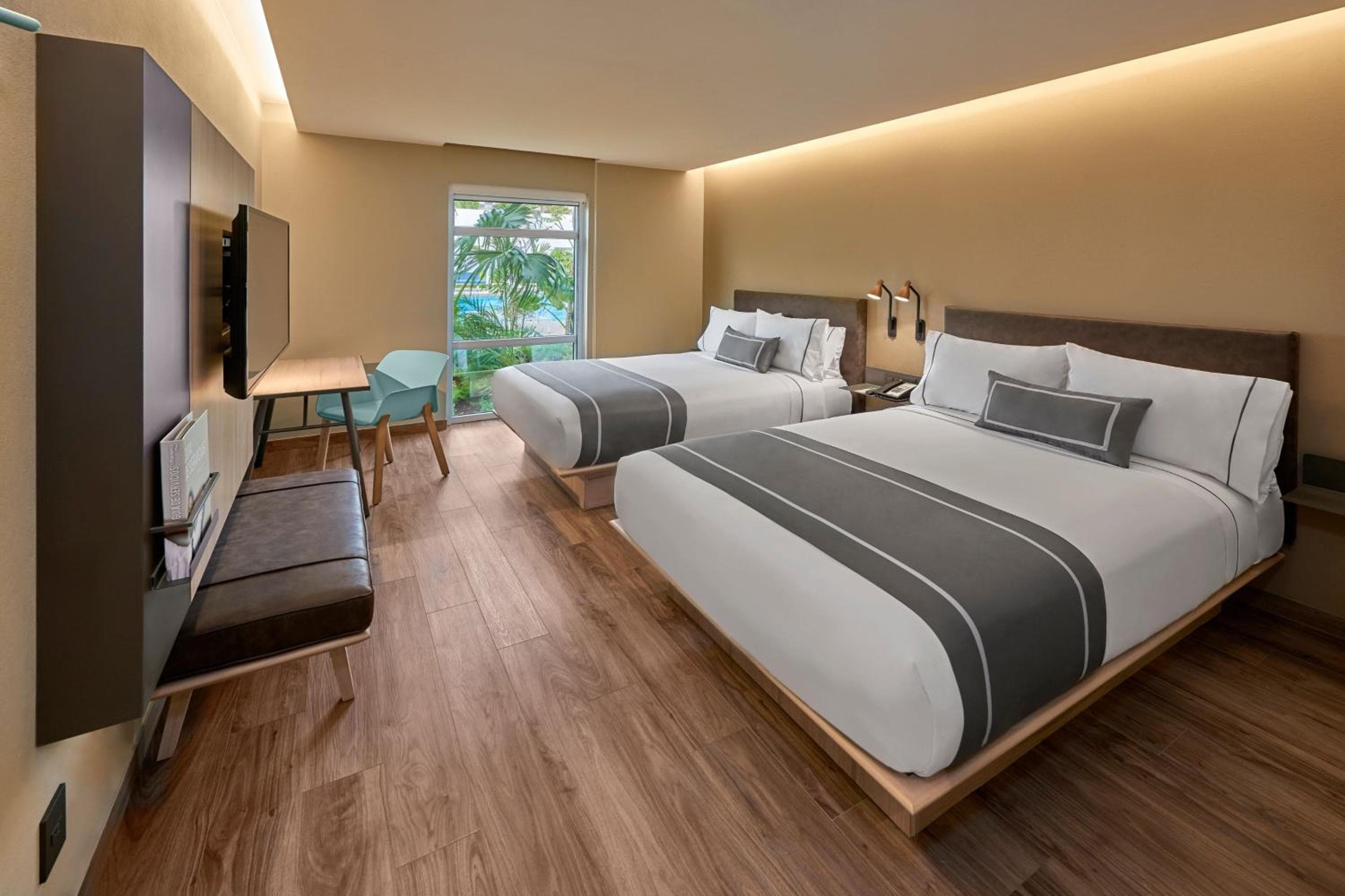 City Express Plus by Marriott Cancun Aeropuerto Riviera