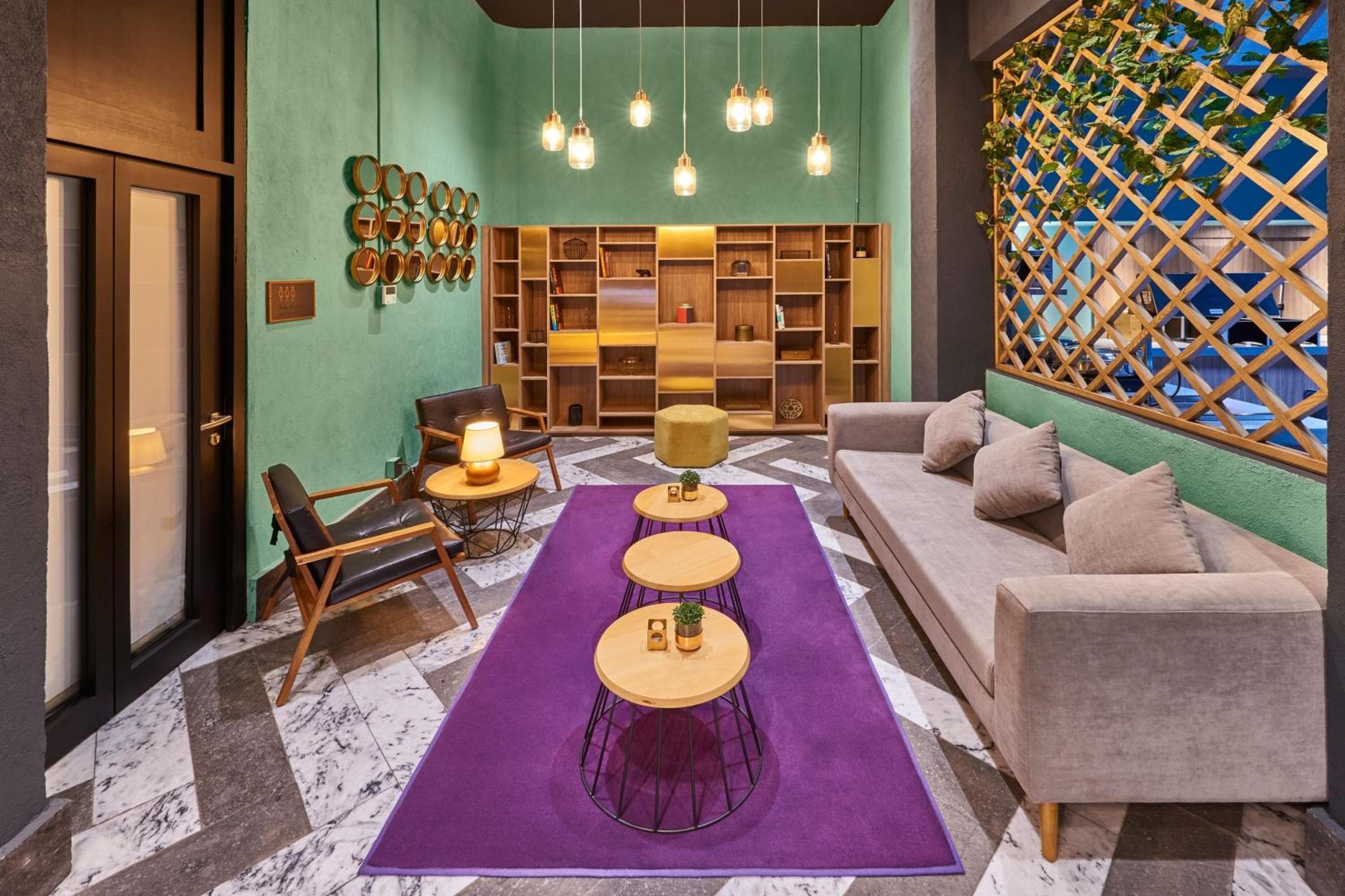 lounge