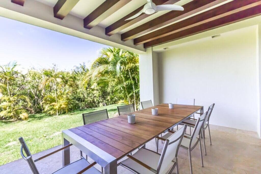 Luxury Modern Punta Mita Condo 3 bdrm, sleeps 8 with Golf access