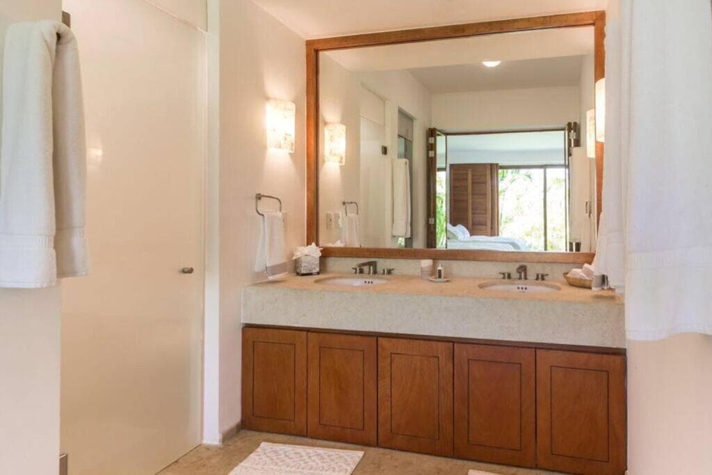 Luxury Modern Punta Mita Condo 3 bdrm, sleeps 8 with Golf access