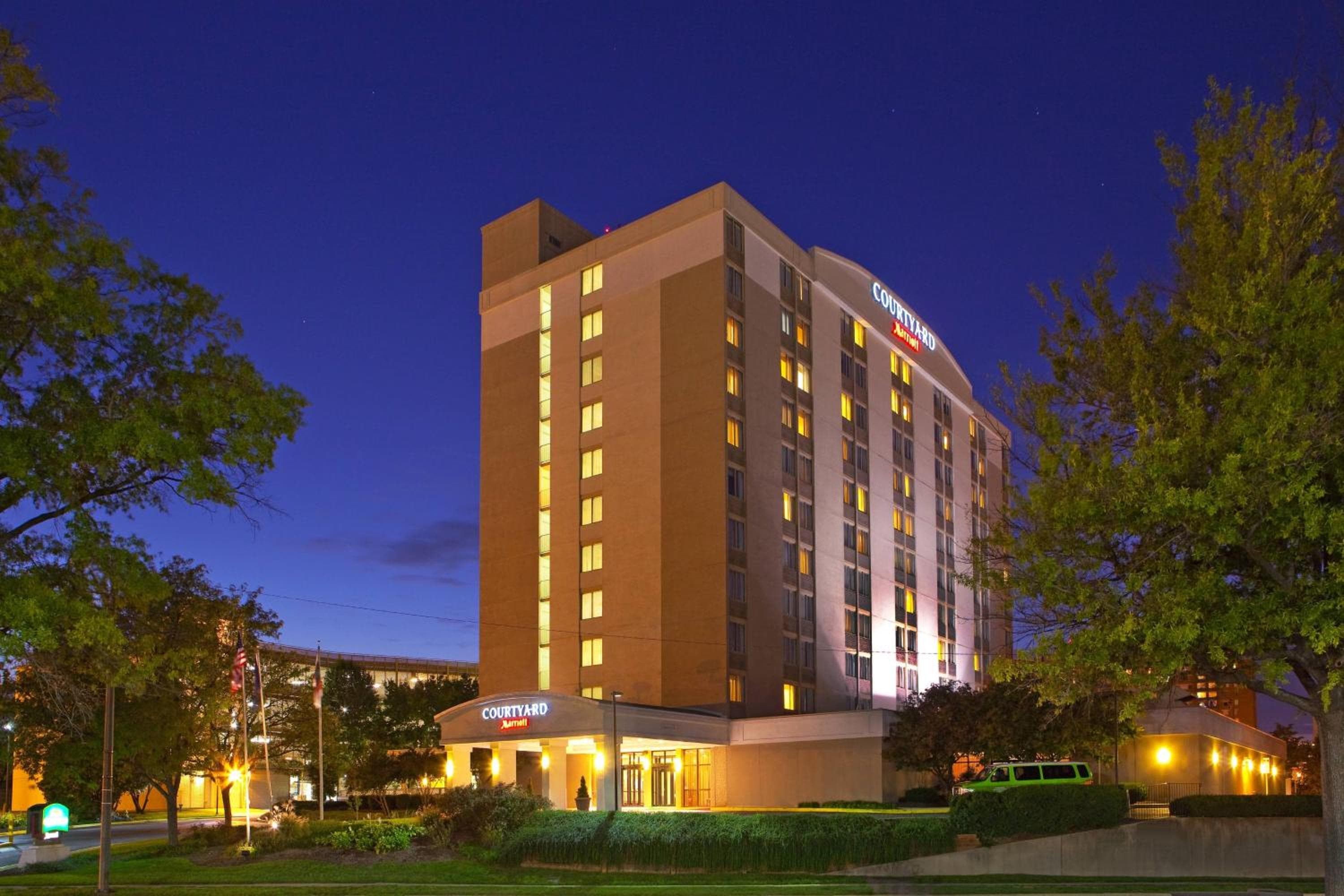 Hotel Pentagon South