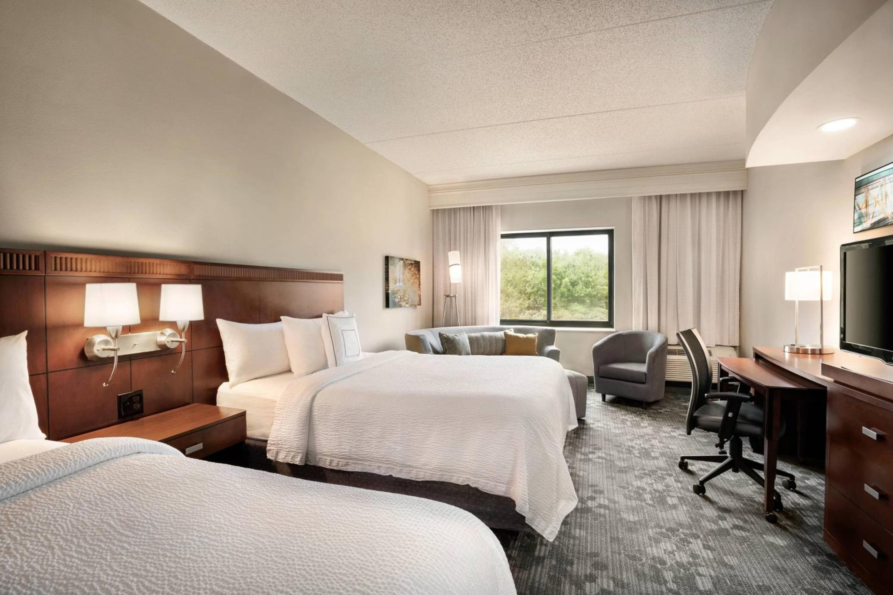 Courtyard by Marriott Middletown Goshen