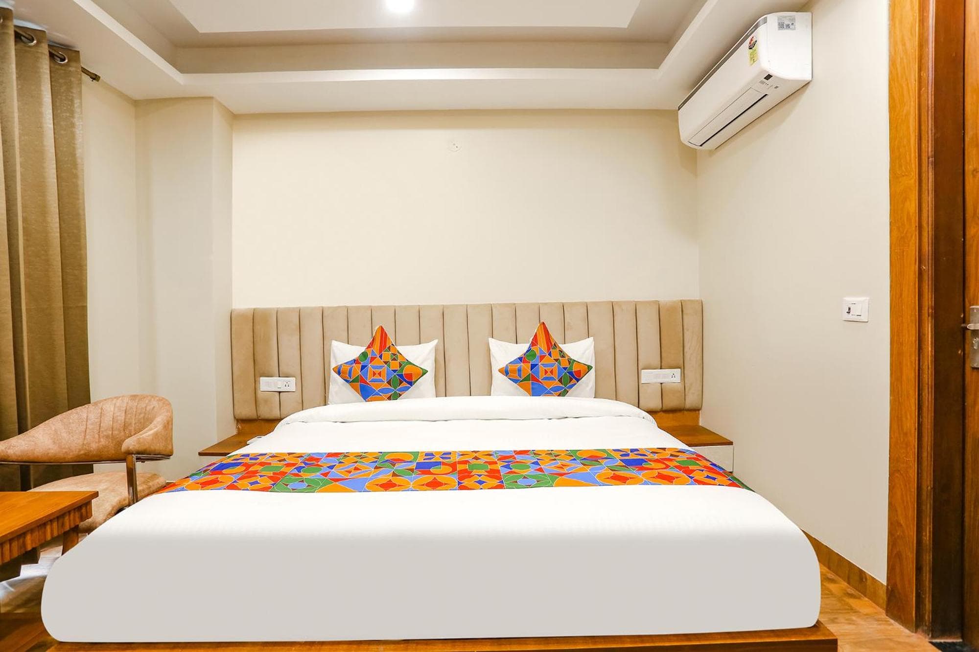 FabHotel Raahi Retreat - Nr Star Mall & 32nd Avenue