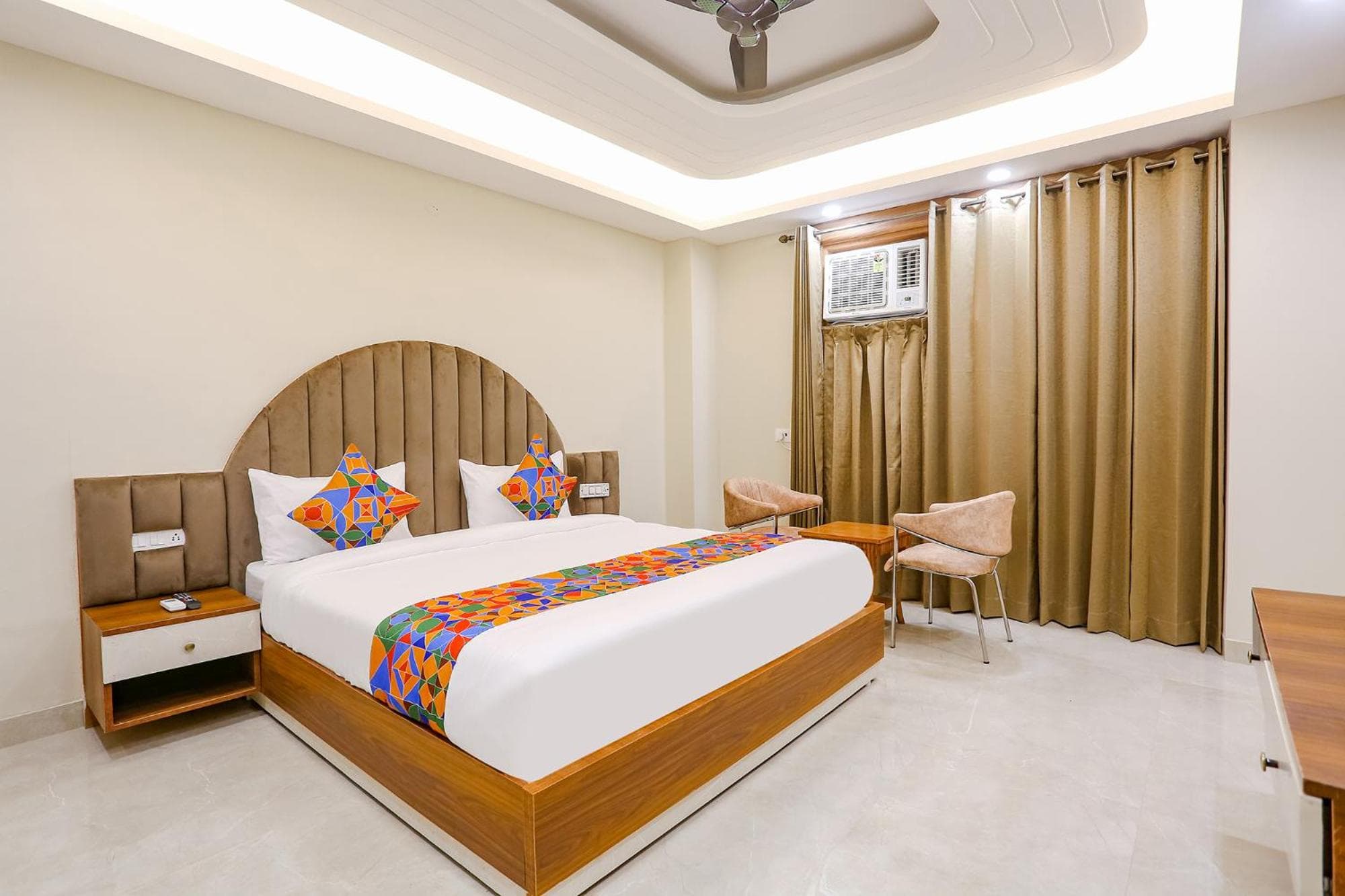 FabHotel Raahi Retreat - Nr Star Mall & 32nd Avenue