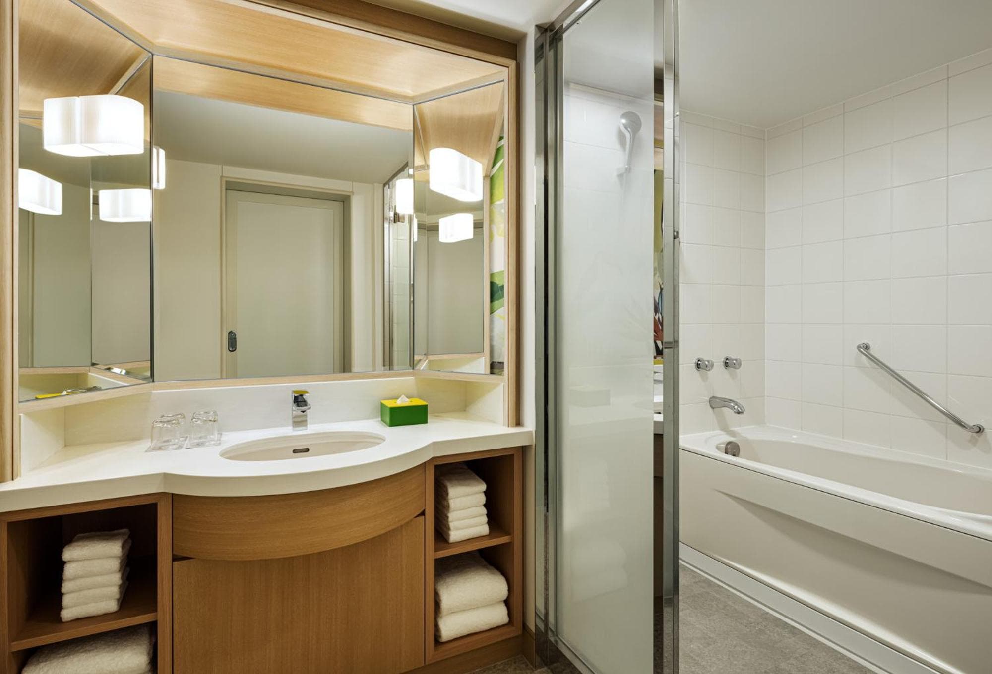 Sheraton Grande Tokyo Bay Hotel