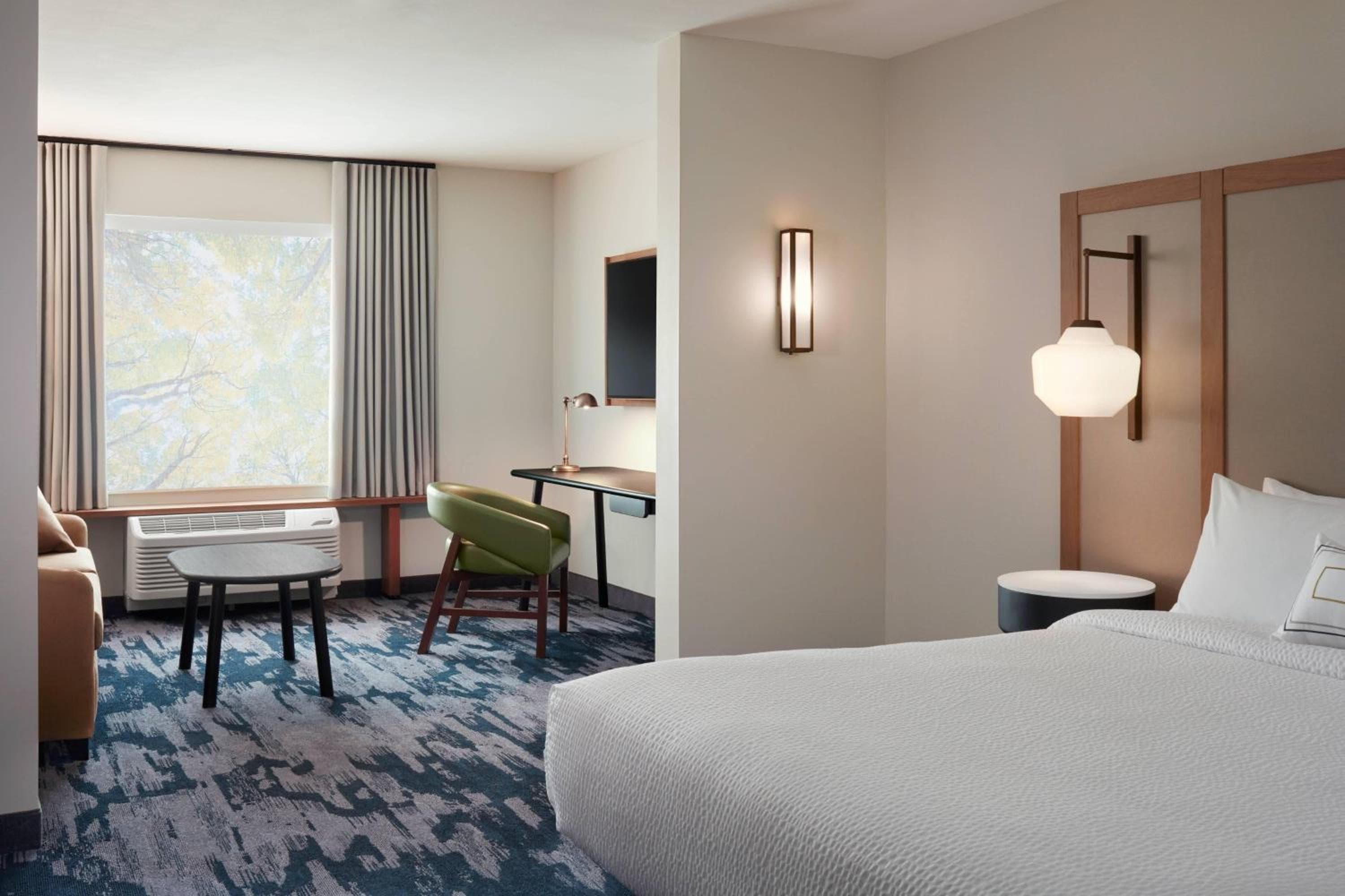 Fairfield by Marriott Inn & Suites Grand Rapids North