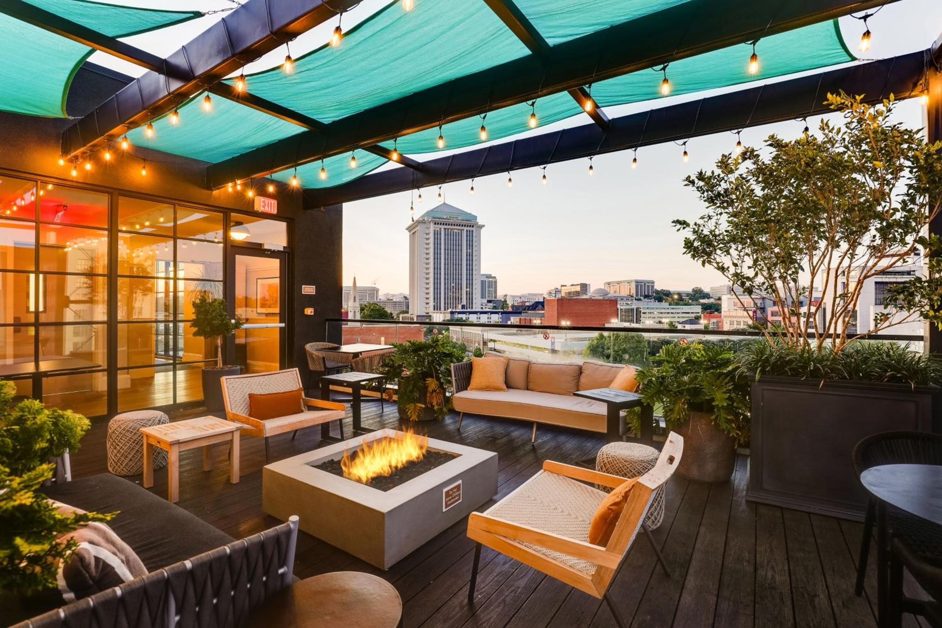Trilogy Hotel Montgomery, Autograph Collection