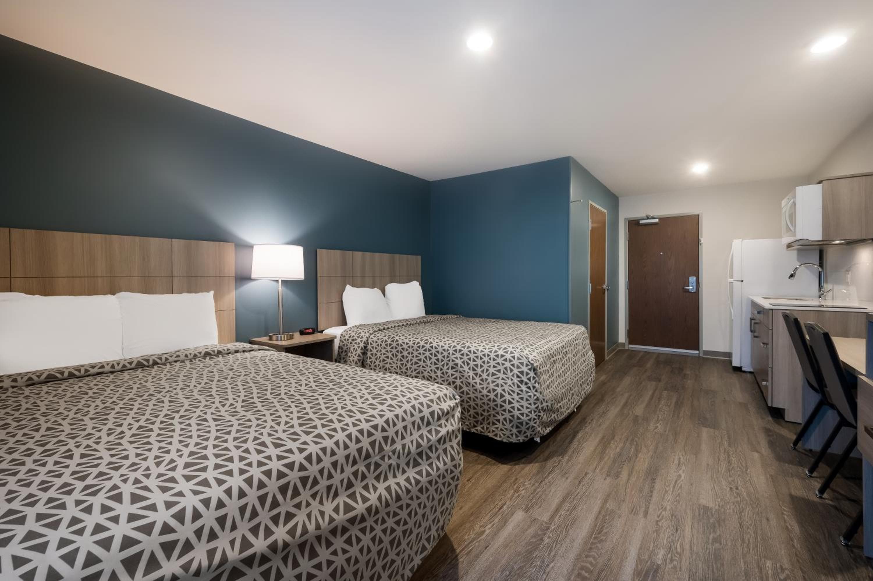WoodSpring Suites East Lansing - University Area
