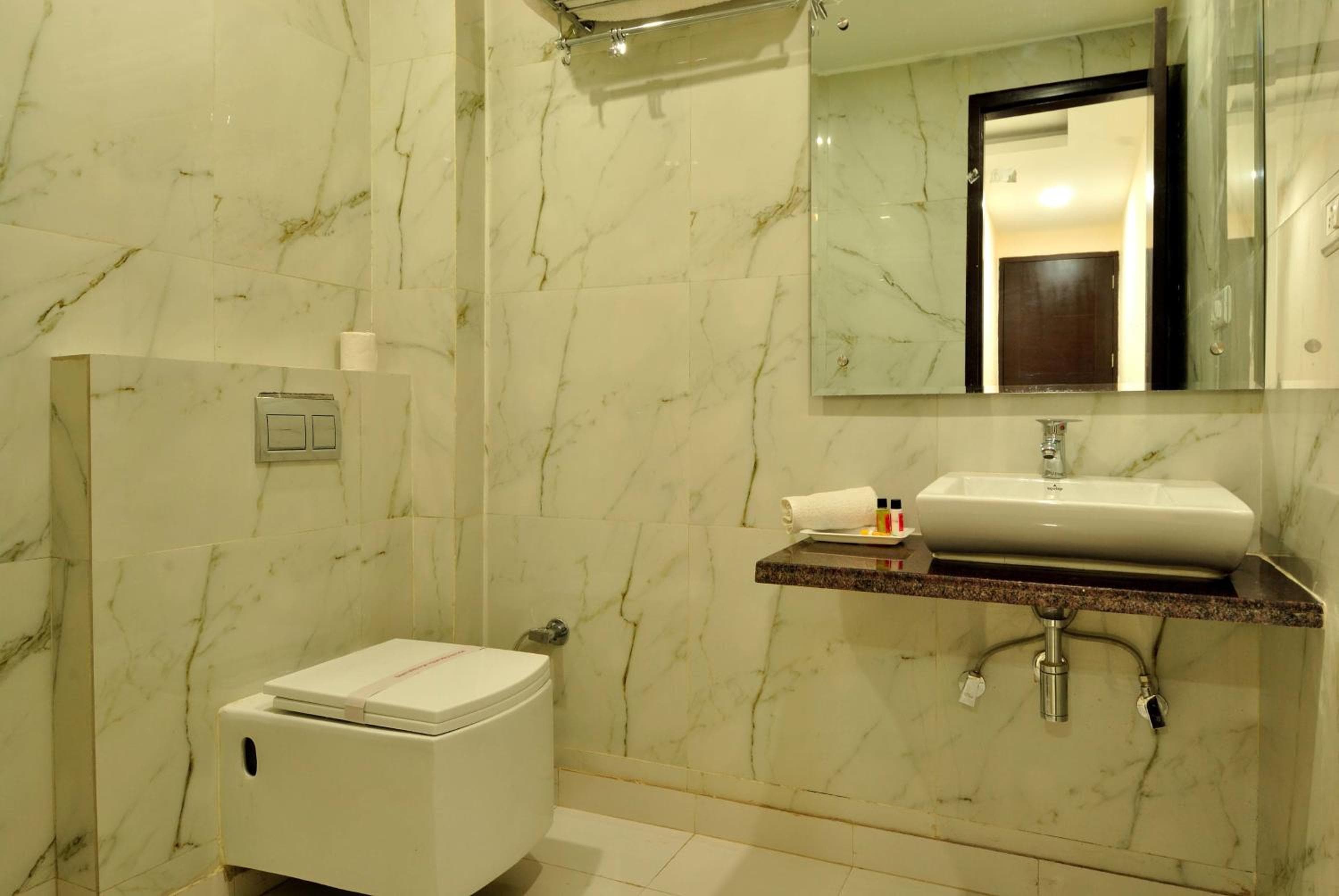 Hotel Kings Inn, Karol Bagh, New Delhi