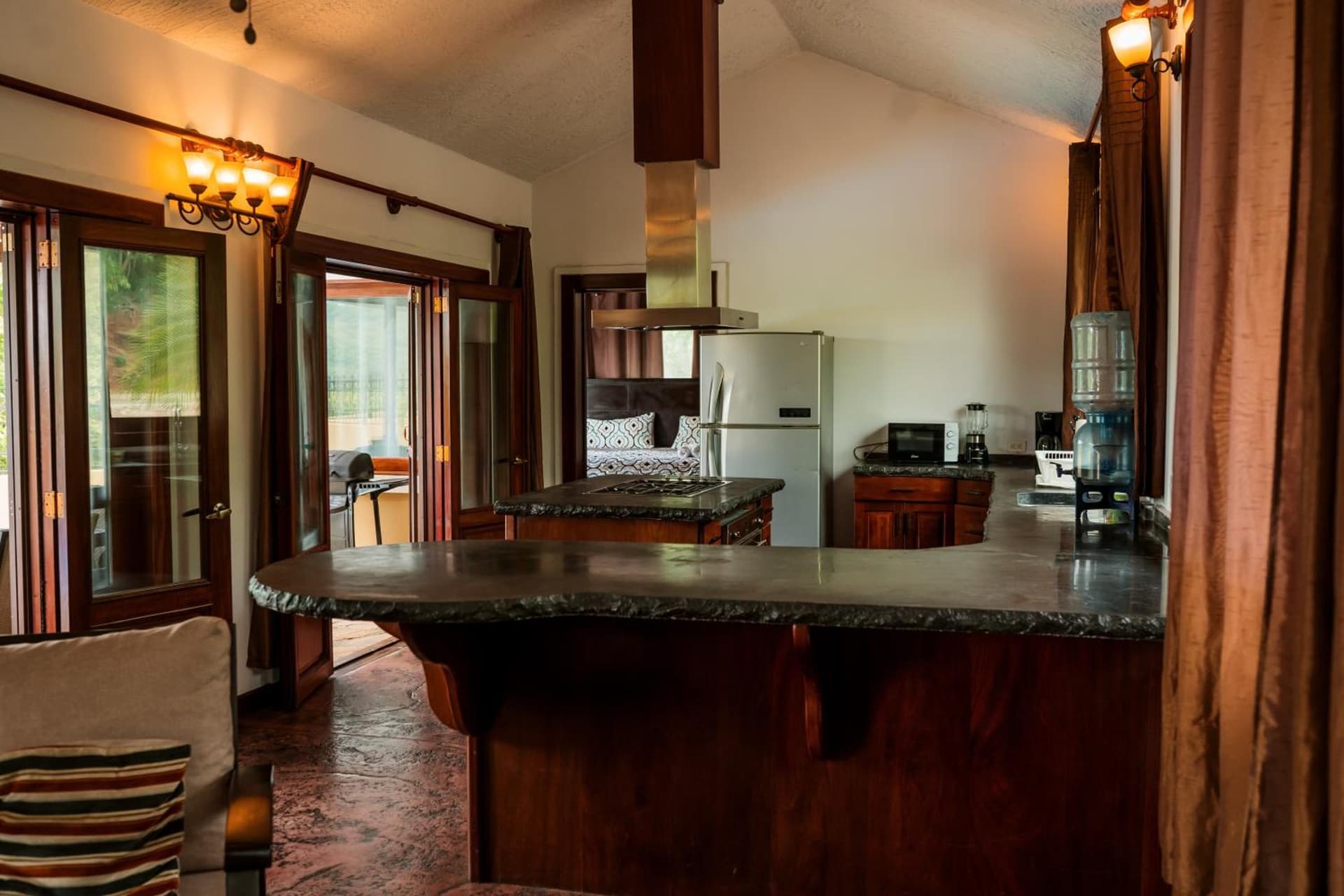 Exquisite Private Coastal Retreat home