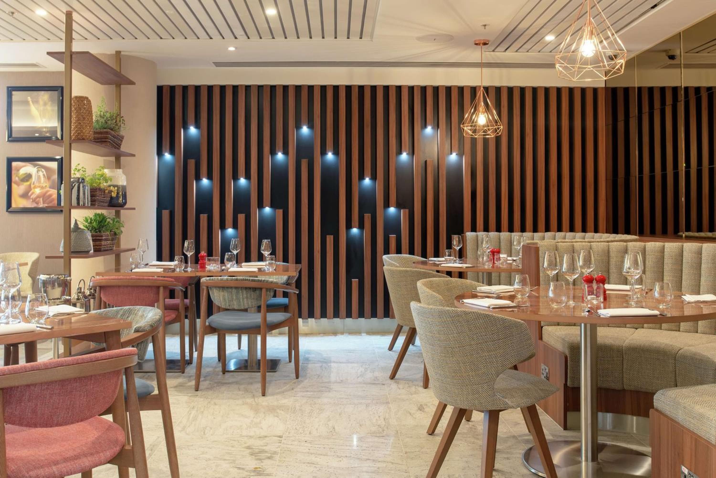 Hilton Garden Inn London Heathrow Terminal 2 and 3