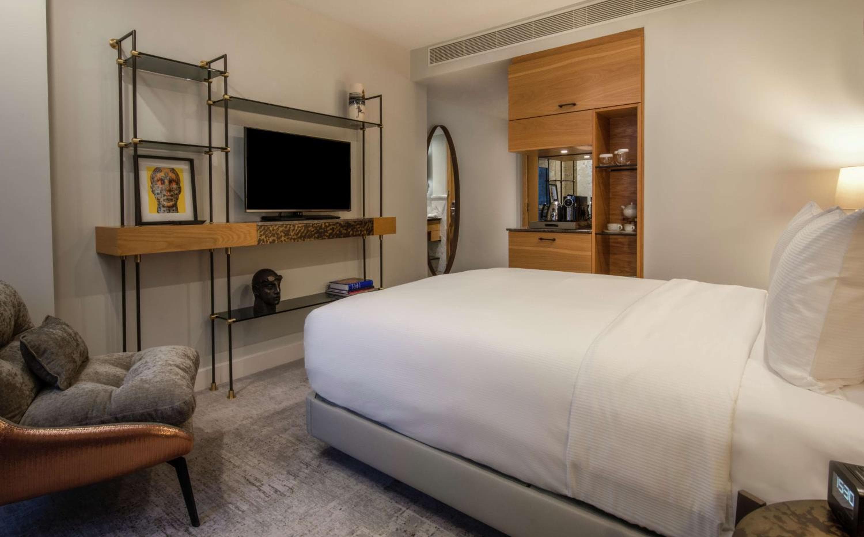 Lincoln Plaza Hotel London, Curio Collection By Hilton