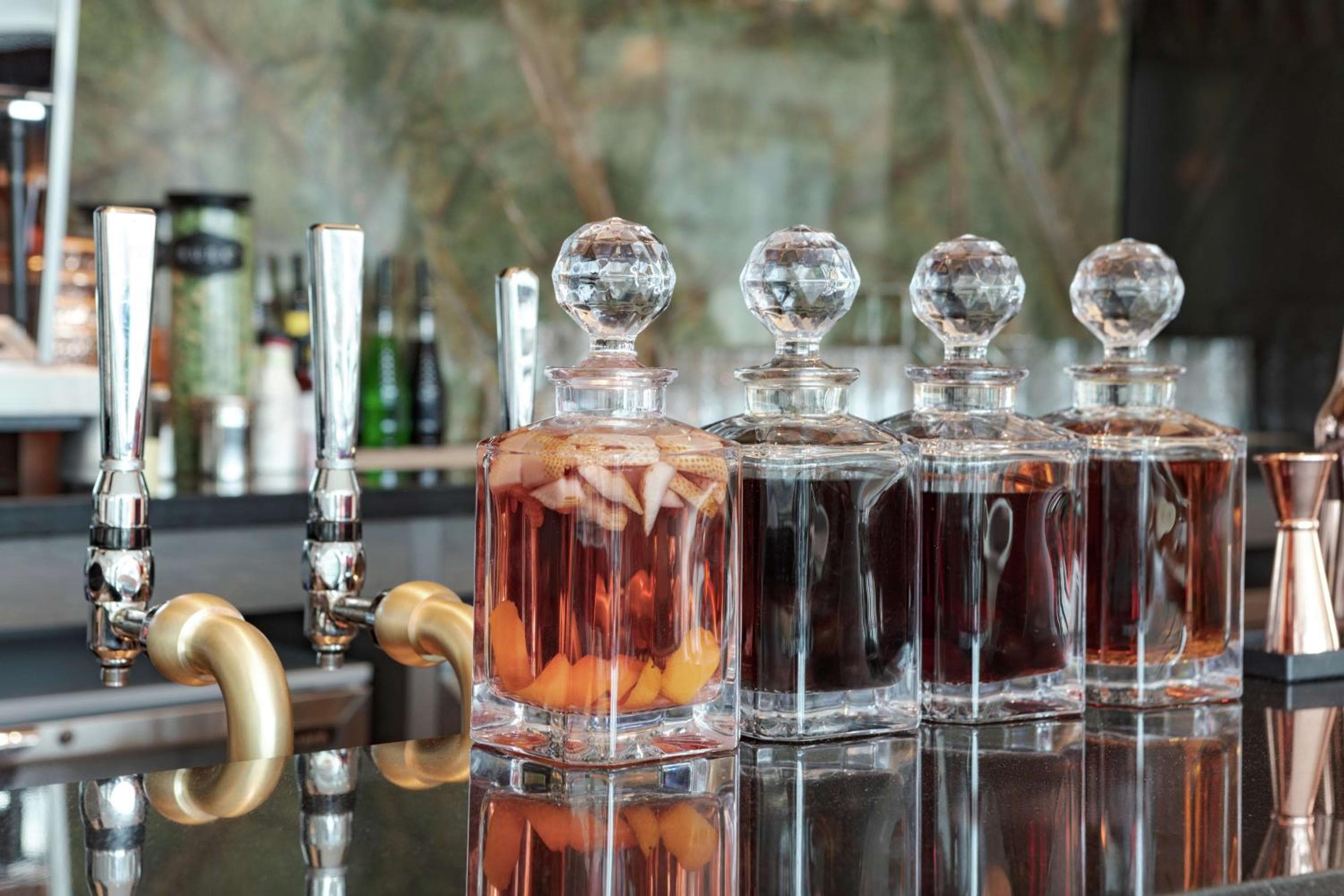bar