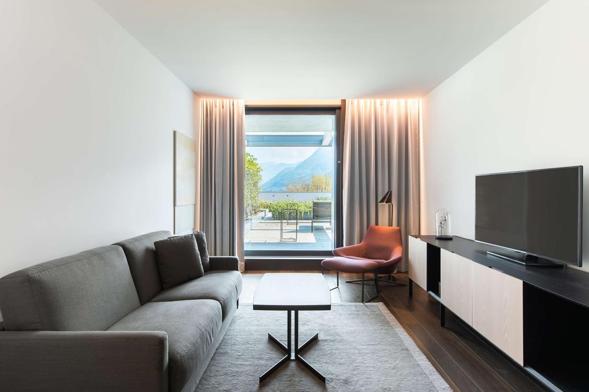 Hilton Lake Como