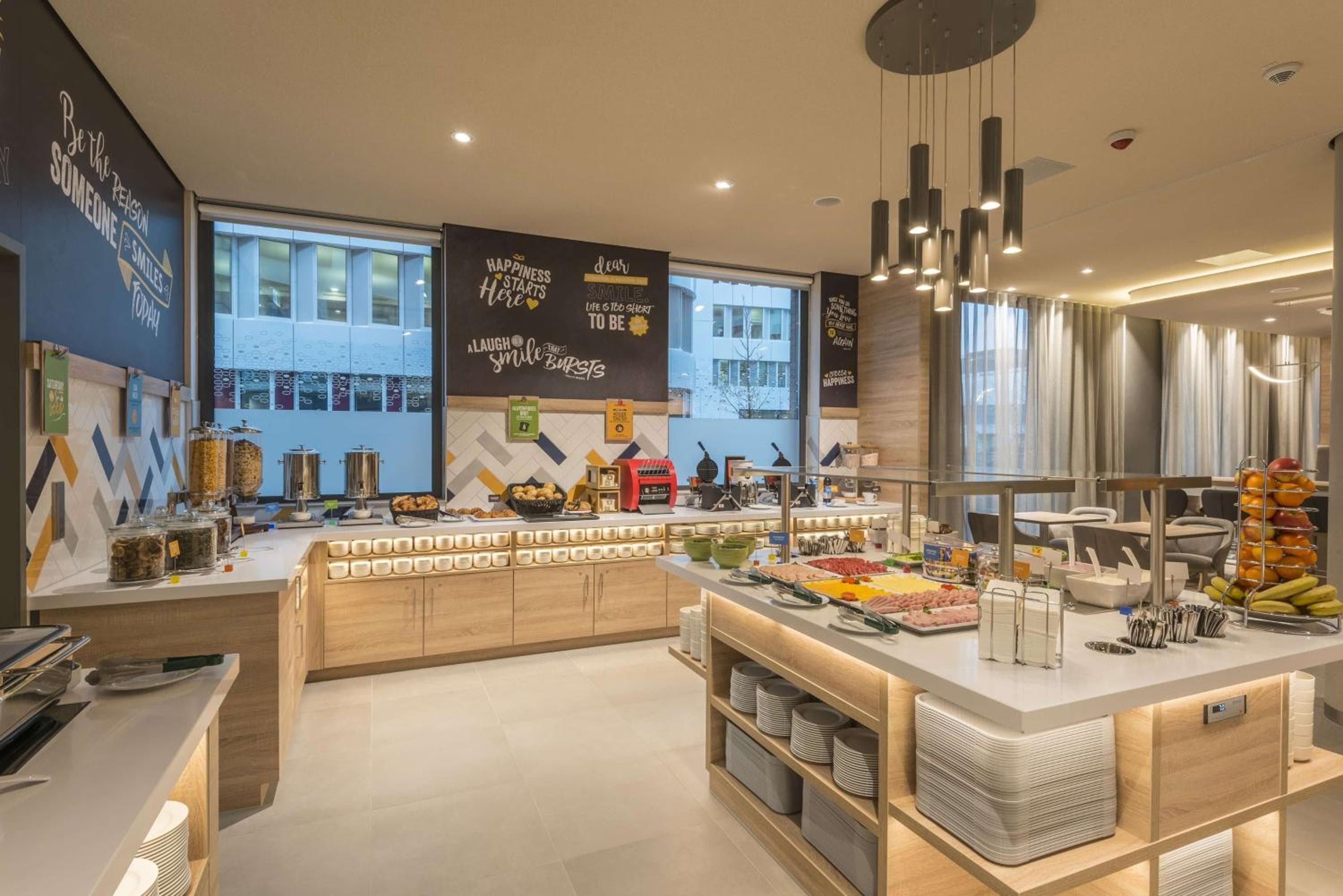 Hampton By Hilton Frankfurt Airport