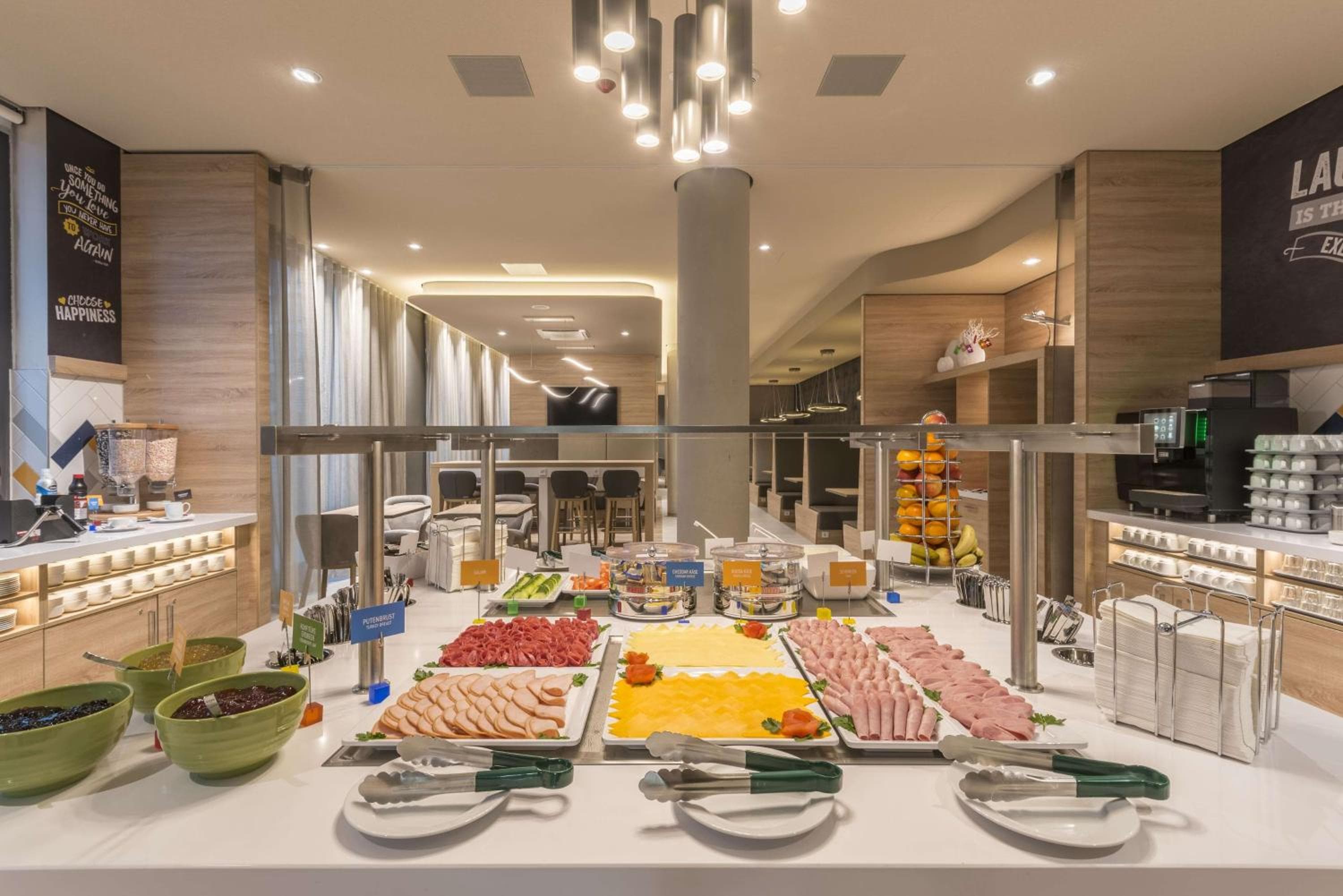Hampton By Hilton Frankfurt Airport