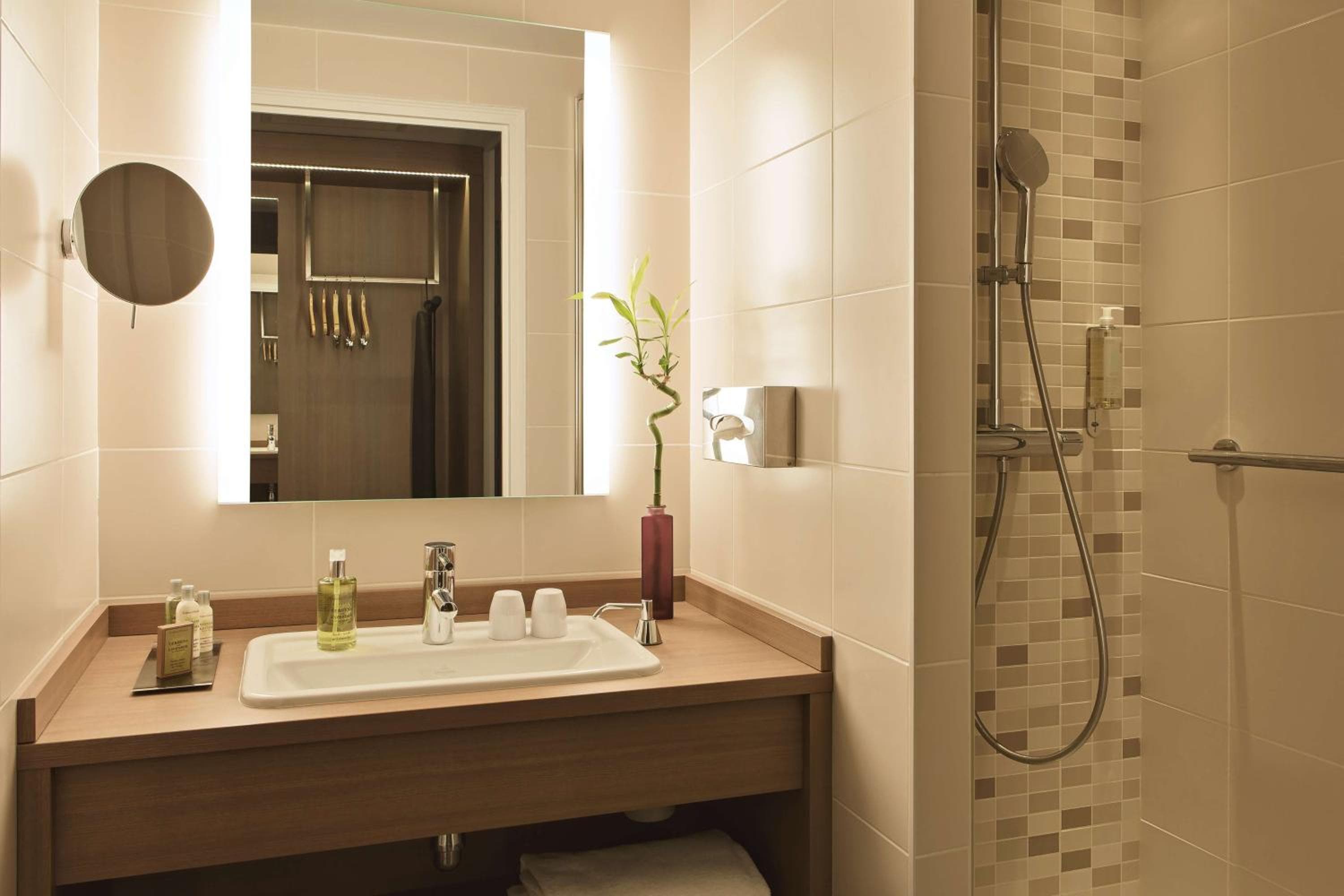 DoubleTree by Hilton Lyon Eurexpo & Spa