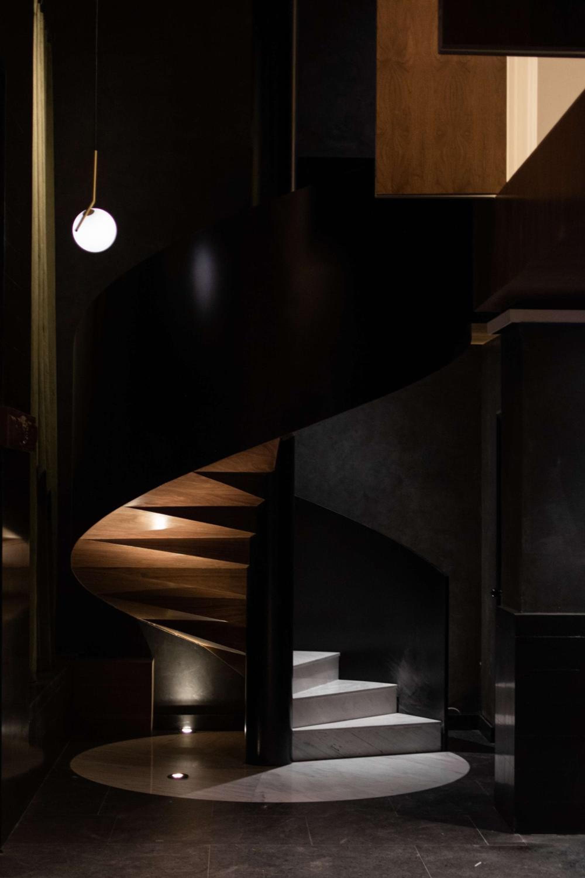 Umbral, Curio Collection By Hilton