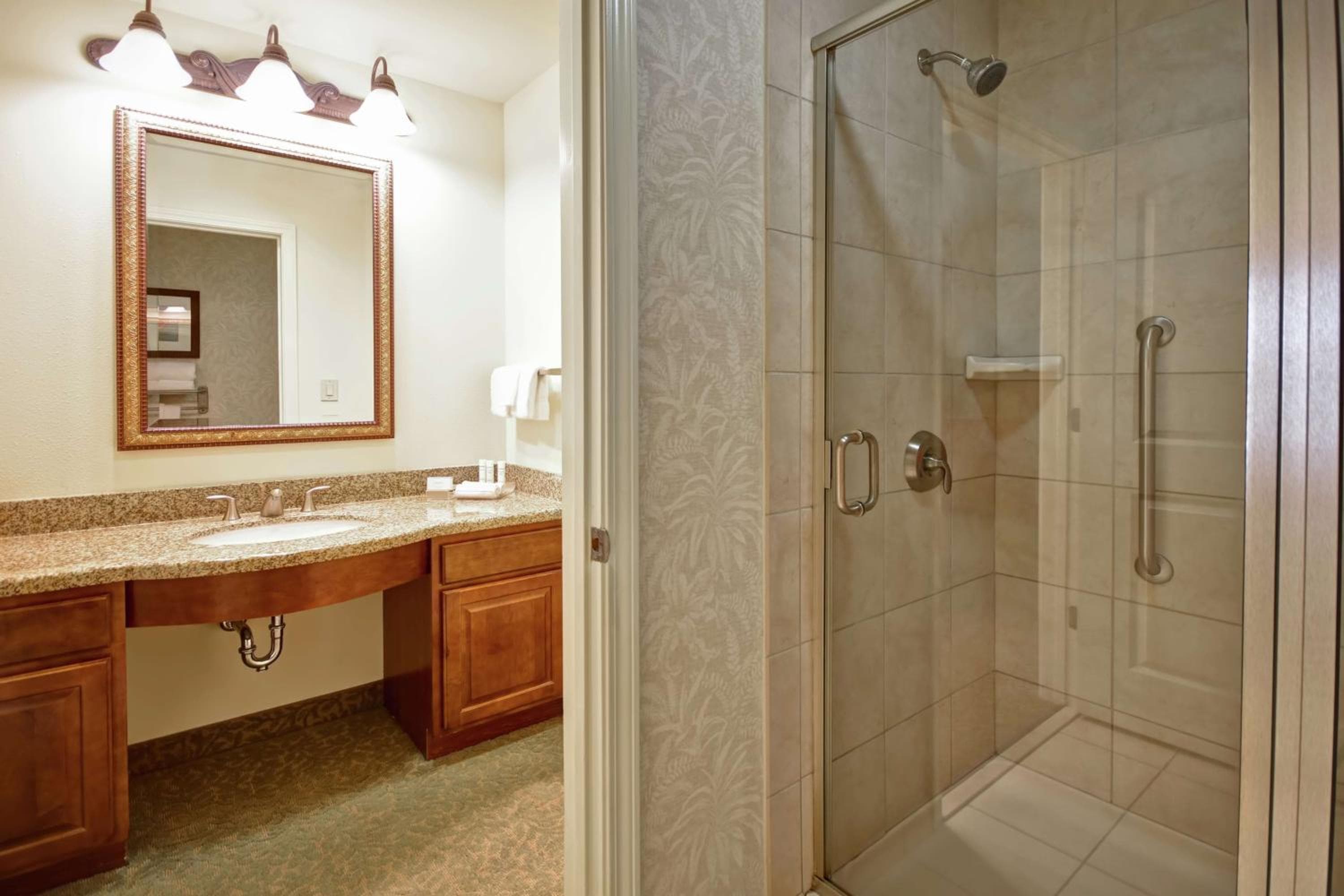 Homewood Suites by Hilton Charleston Airport/Convention Center