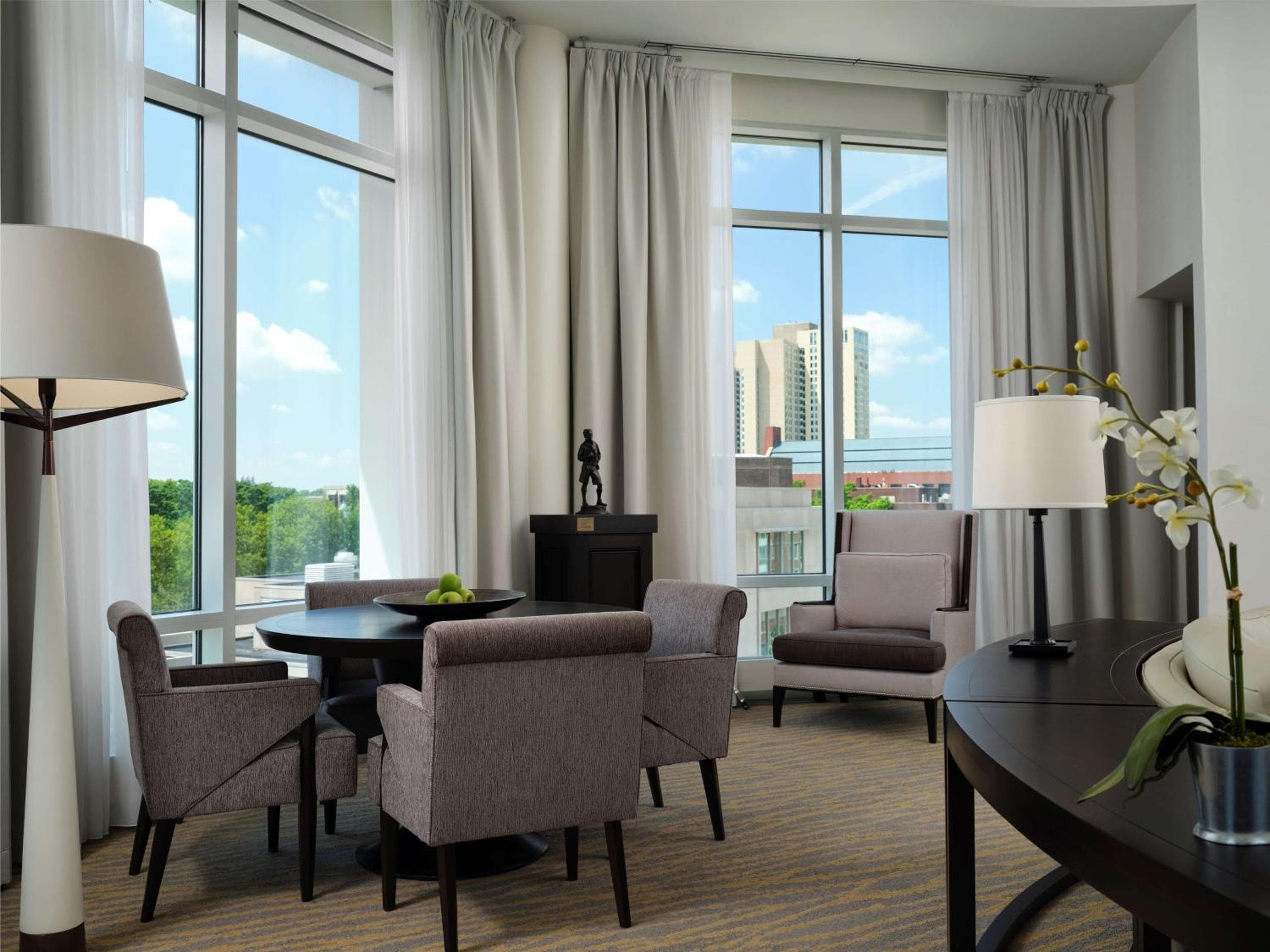 The Inn at Penn, A Hilton Hotel
