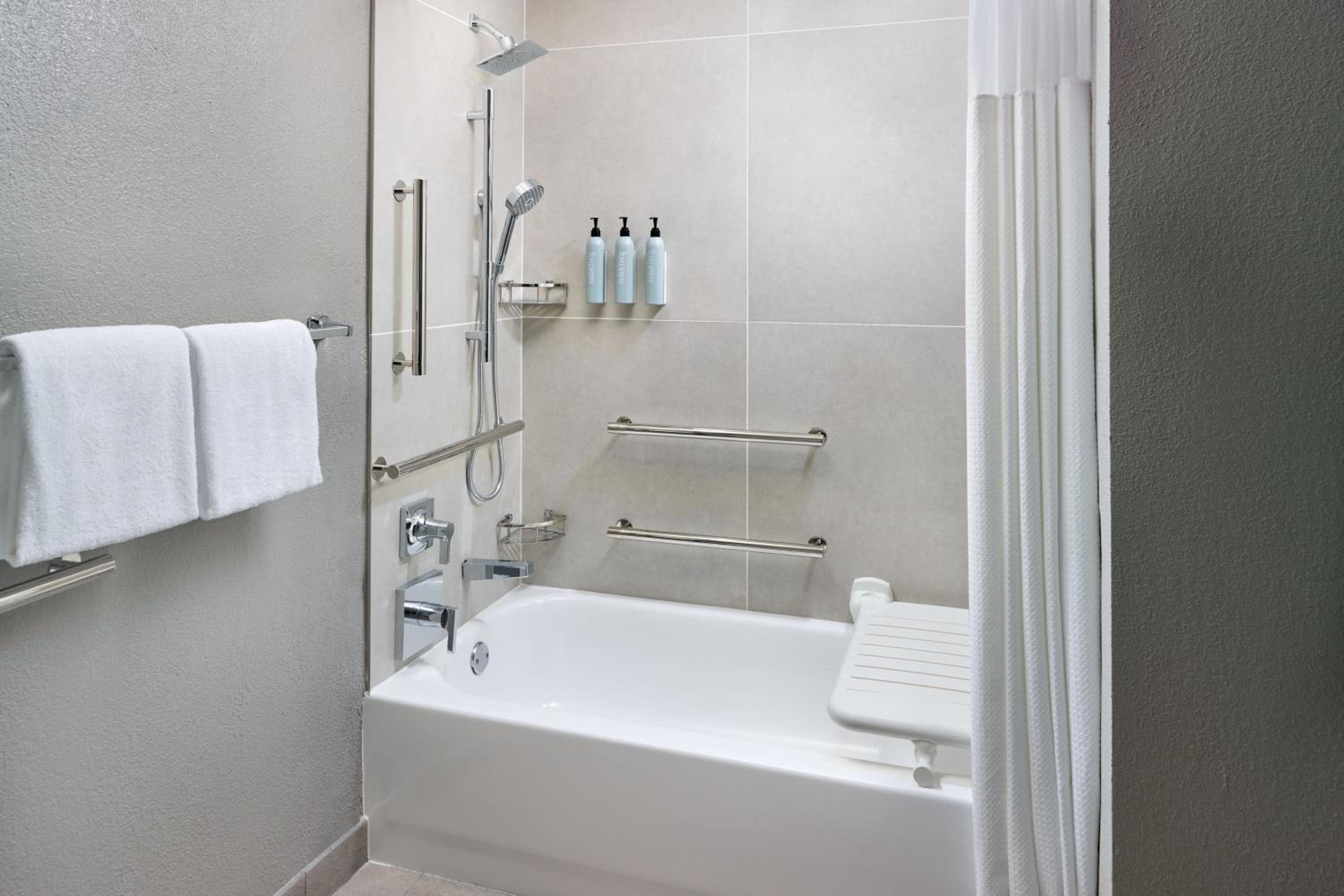 Courtyard by Marriott Atlanta Executive Park/Emory