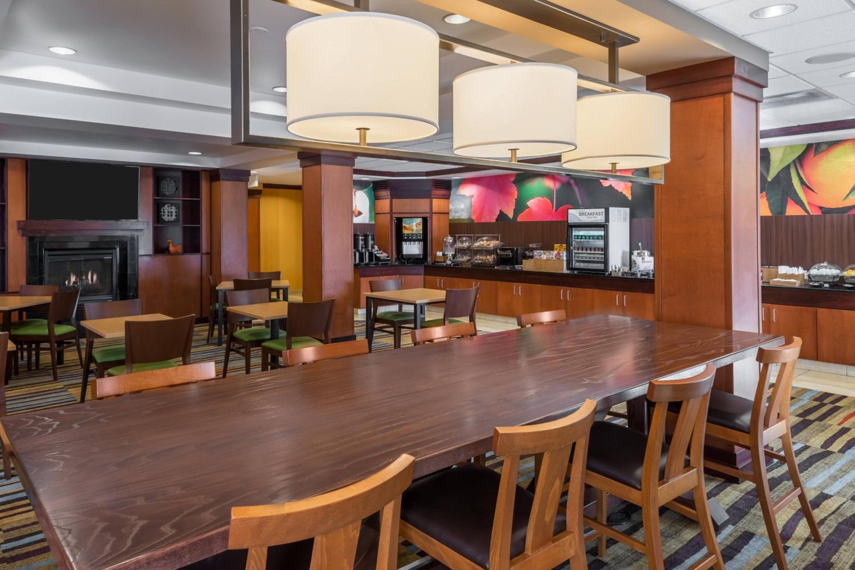 Fairfield Inn & Suites – Buffalo Airport