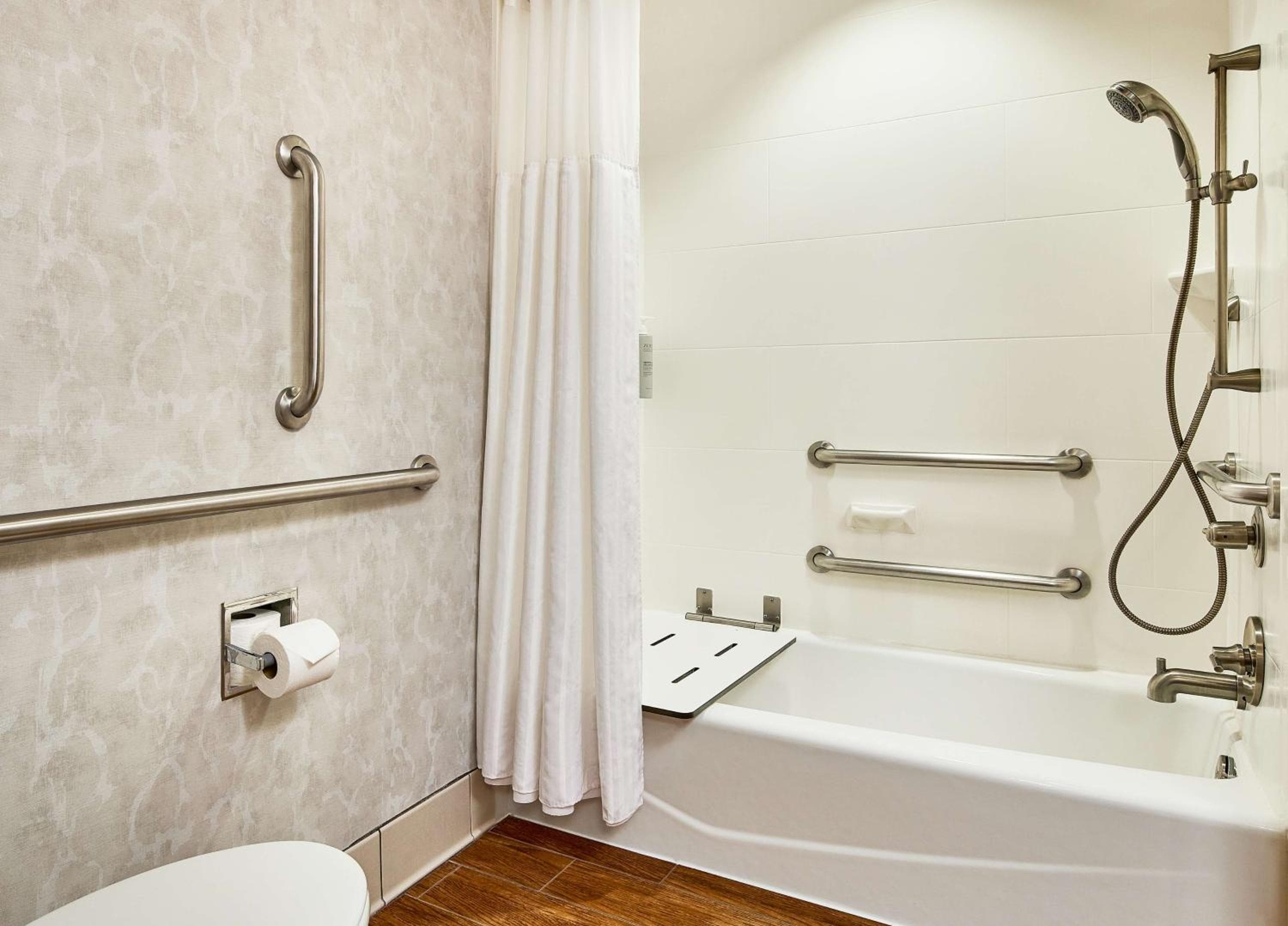Hilton Garden Inn Nashville Downtown Convention Center