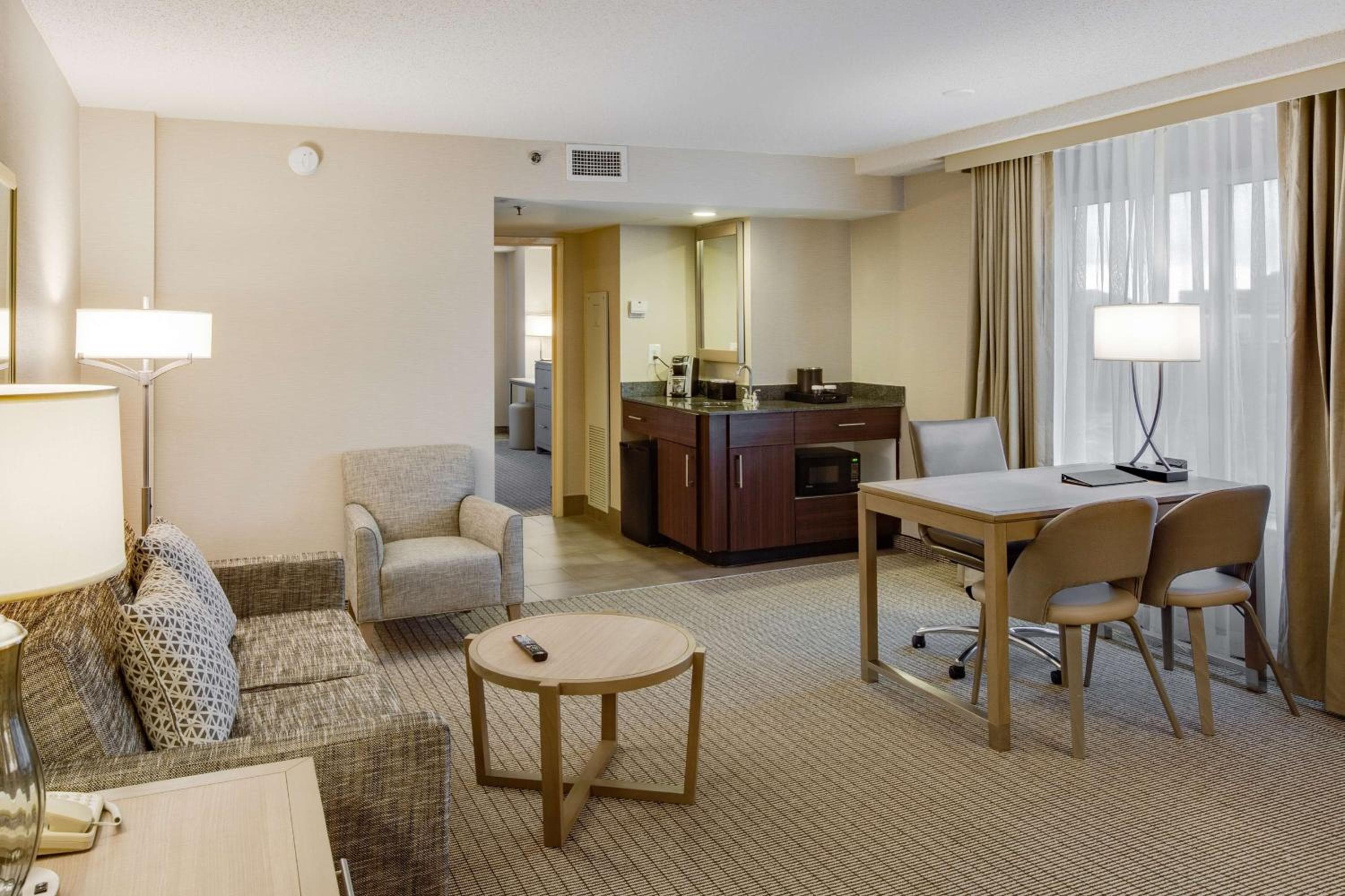 Embassy Suites by Hilton Columbus Dublin