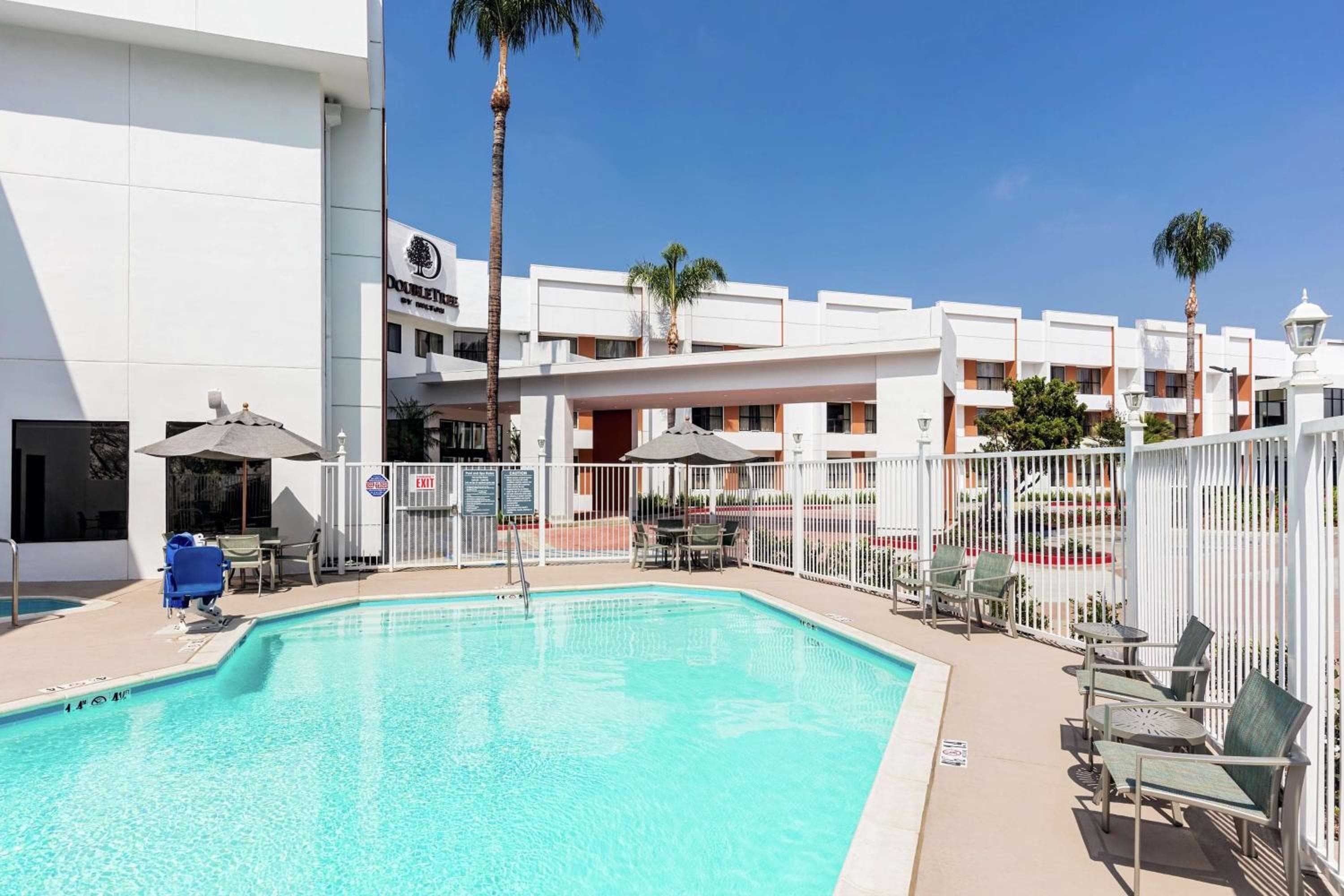 Doubletree By Hilton Pomona