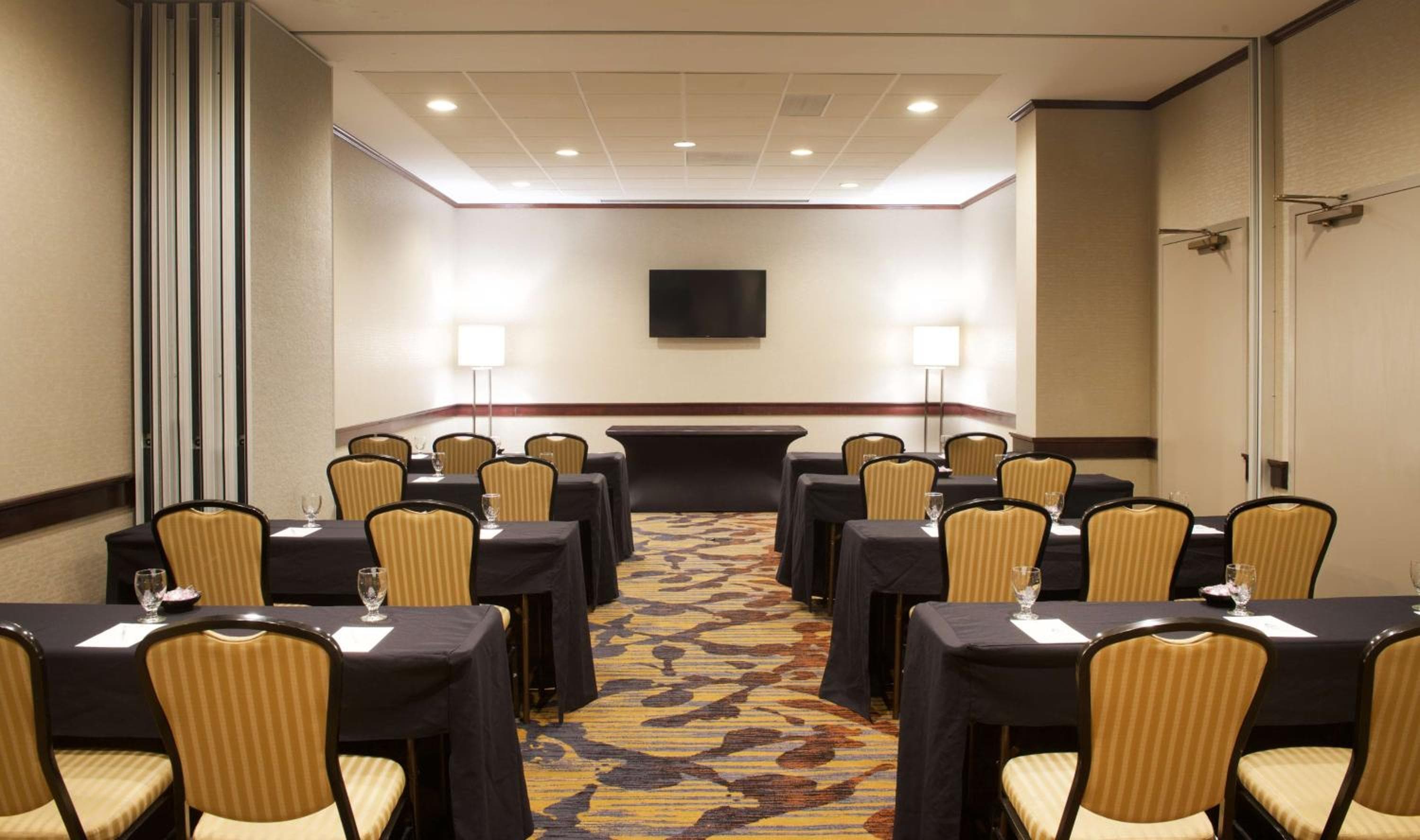 Embassy Suites by Hilton Seattle Bellevue
