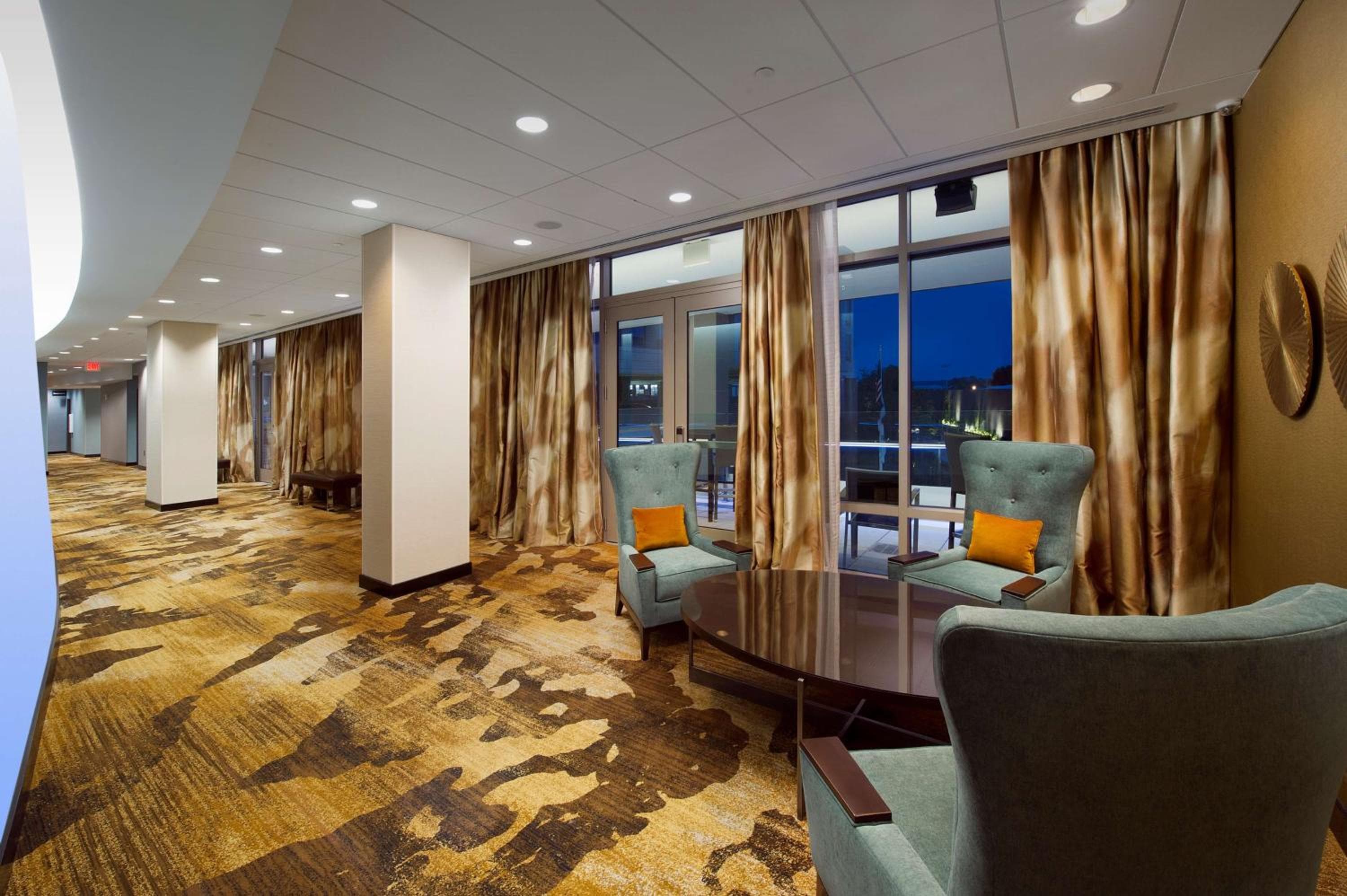 Homewood Suites by Hilton Washington DC NoMa Union Station