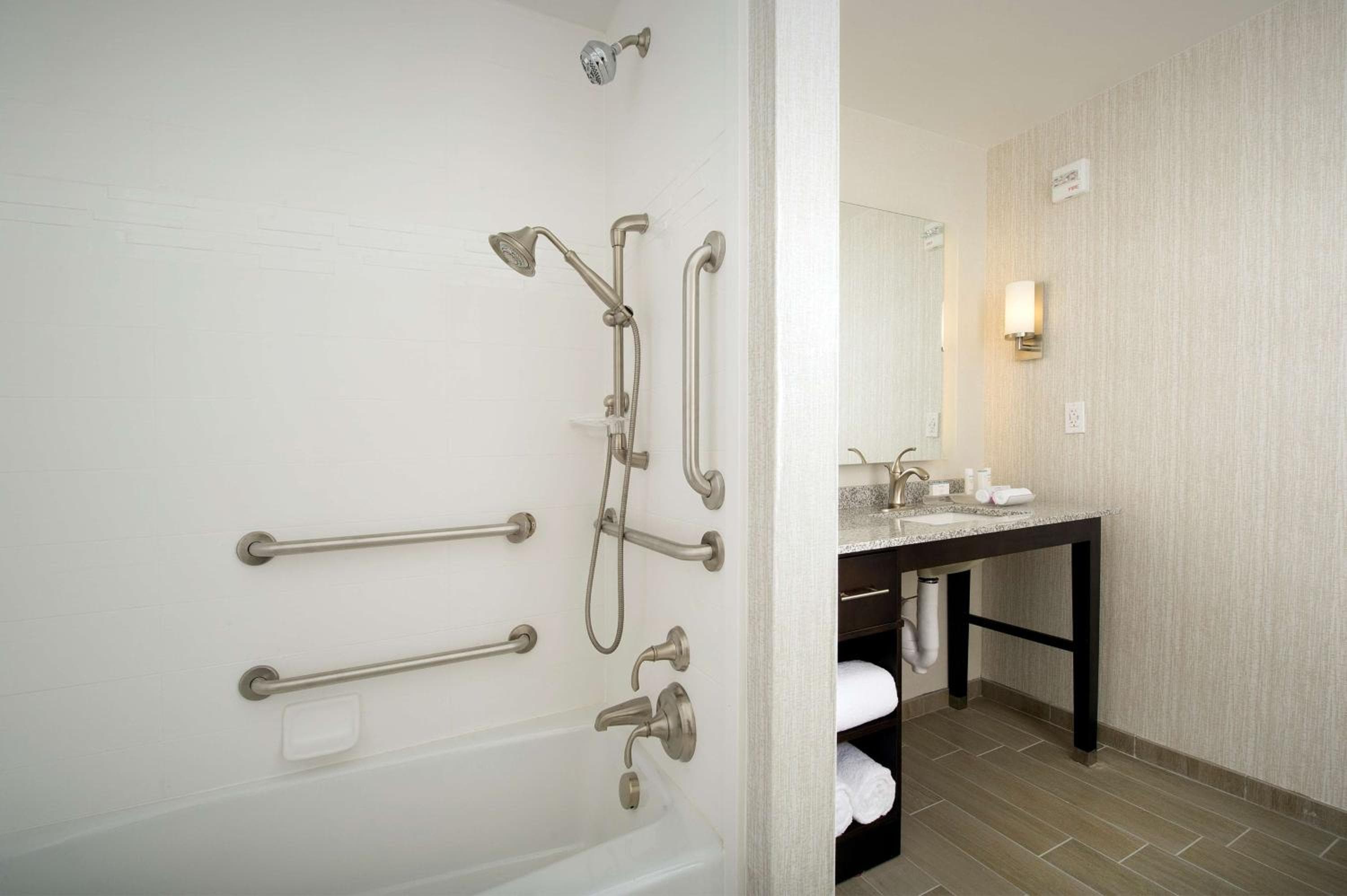Homewood Suites by Hilton Washington DC NoMa Union Station