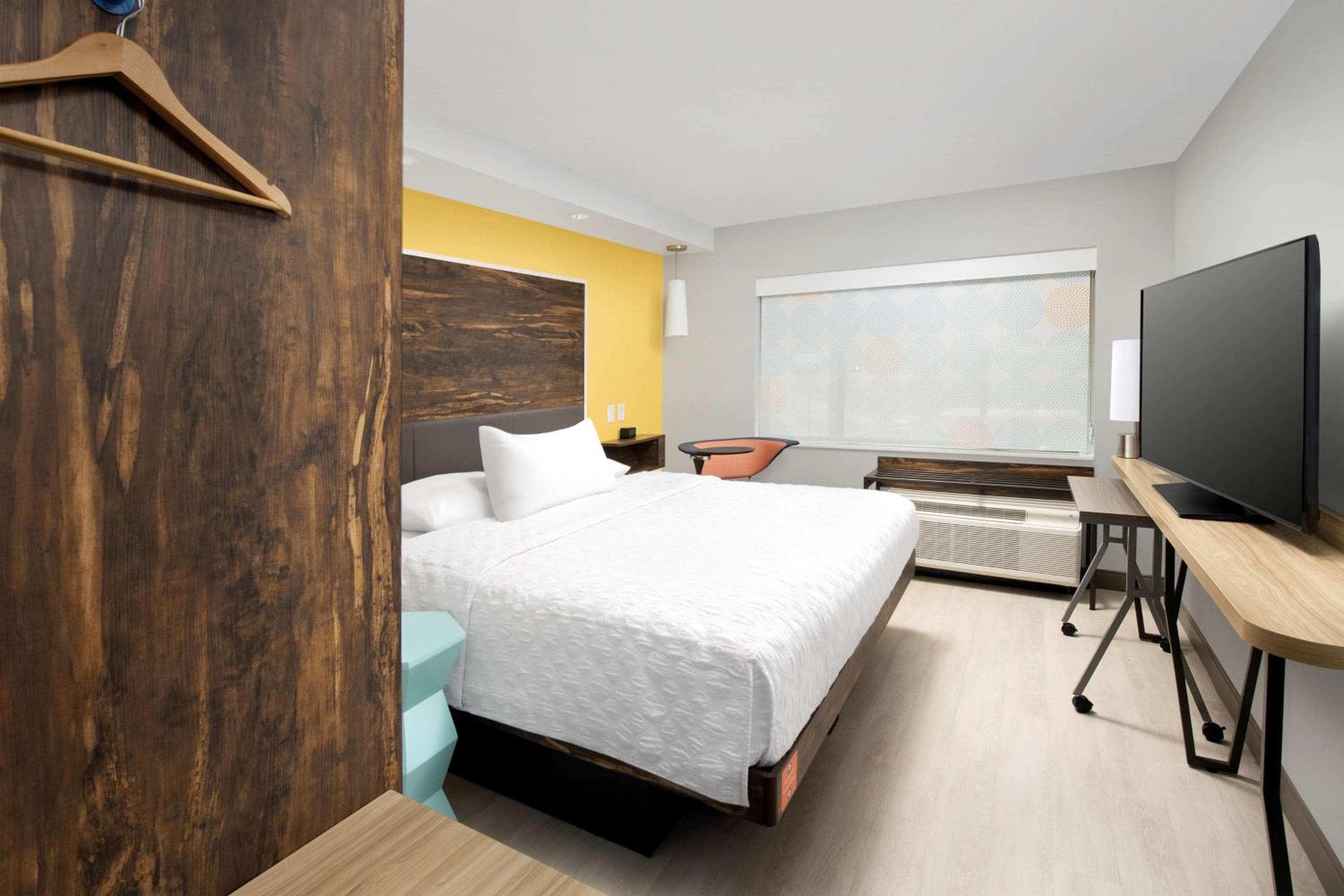 Tru By Hilton San Antonio Downtown Riverwalk