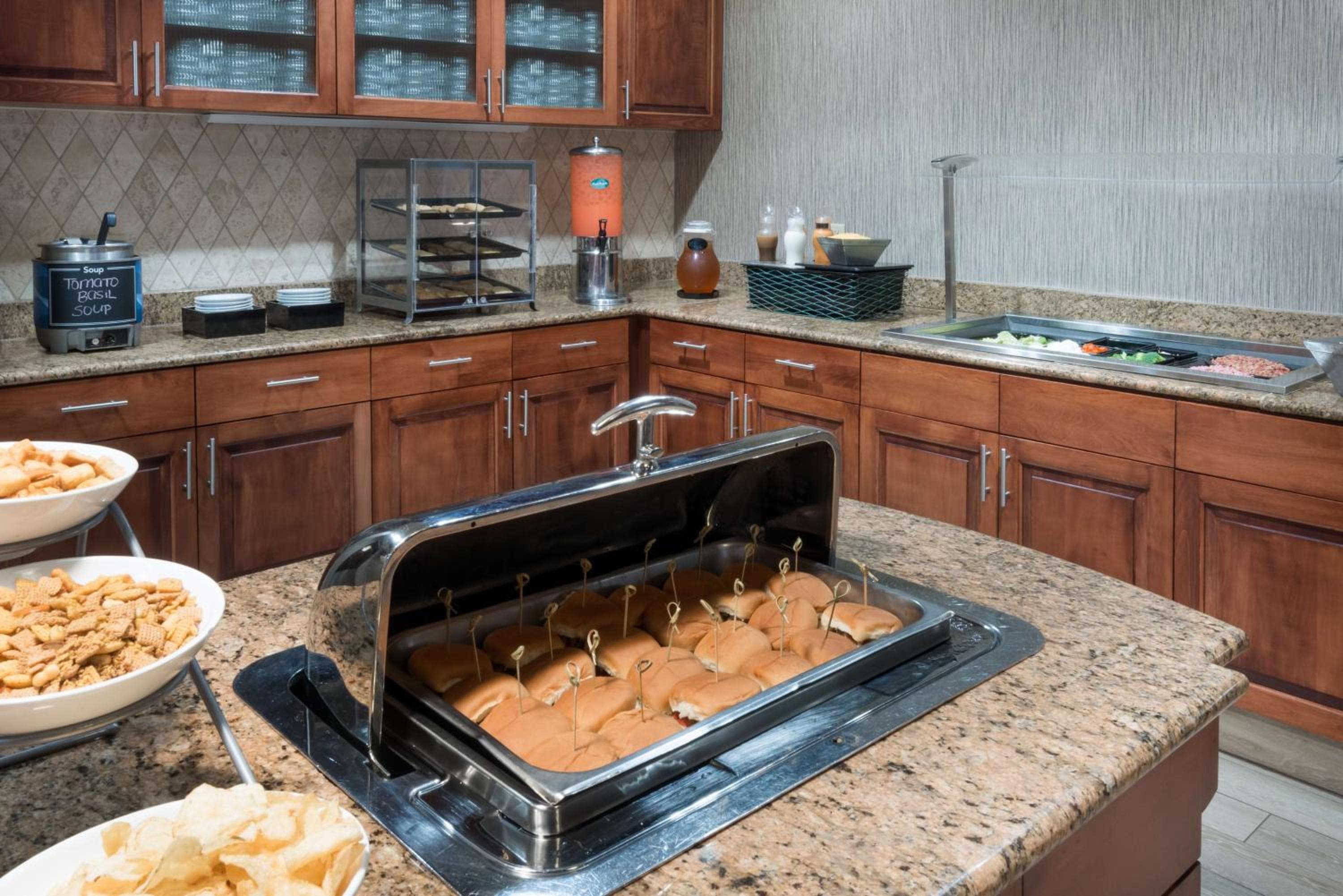 Homewood Suites by Hilton Cleveland-Beachwood